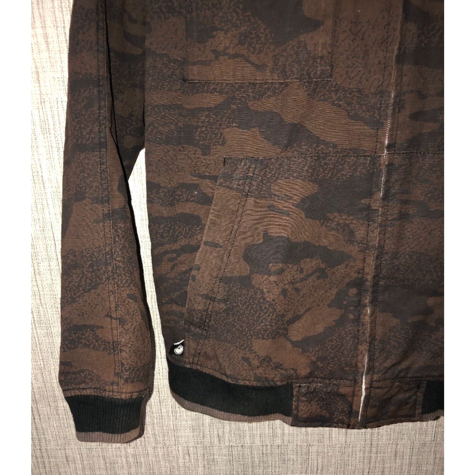 NOMIS Nomis Hoodie Mens Size M Brown/Black Quilt Lined Full Zip Size US M / EU 48-50 / 2 - 3 Thumbnail