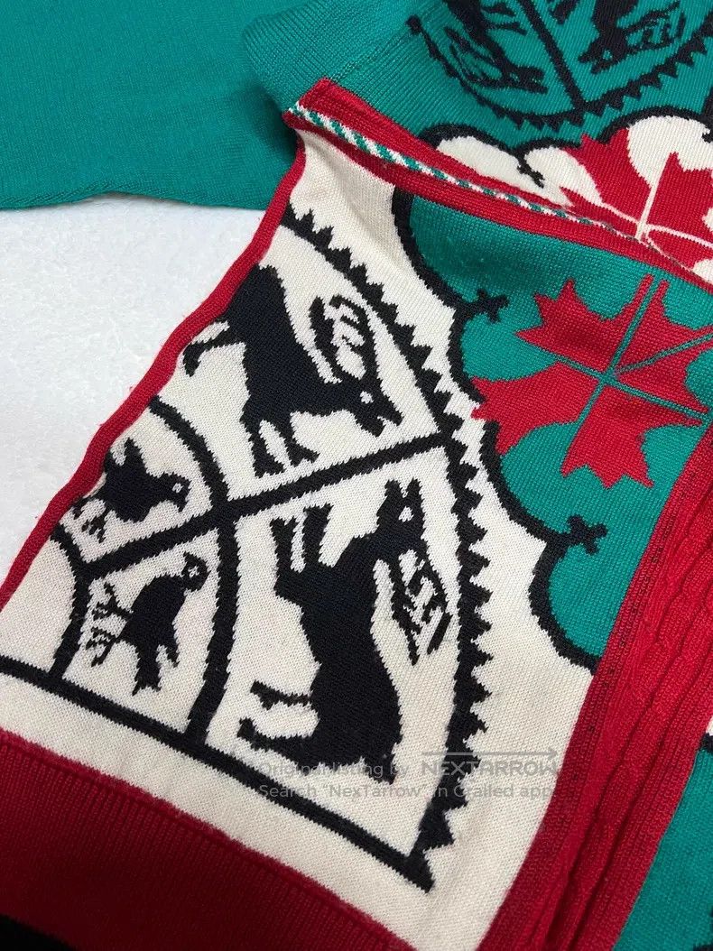 Kenzo Kenzo Christmas Fair Isle Red and Green Knit 100% Wool Size L / US 10 / IT 46 - 7 Thumbnail