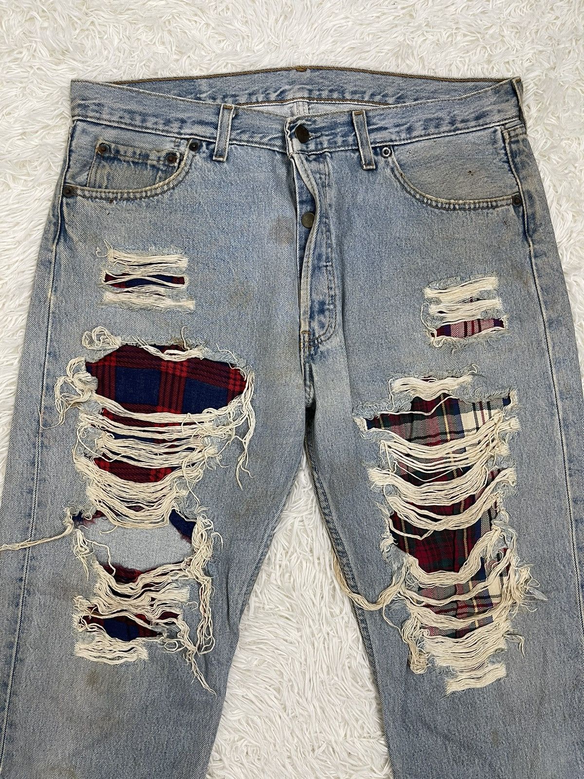Levi's Custom distressed jeans Fashion Style Size US 35 - 2 Thumbnail