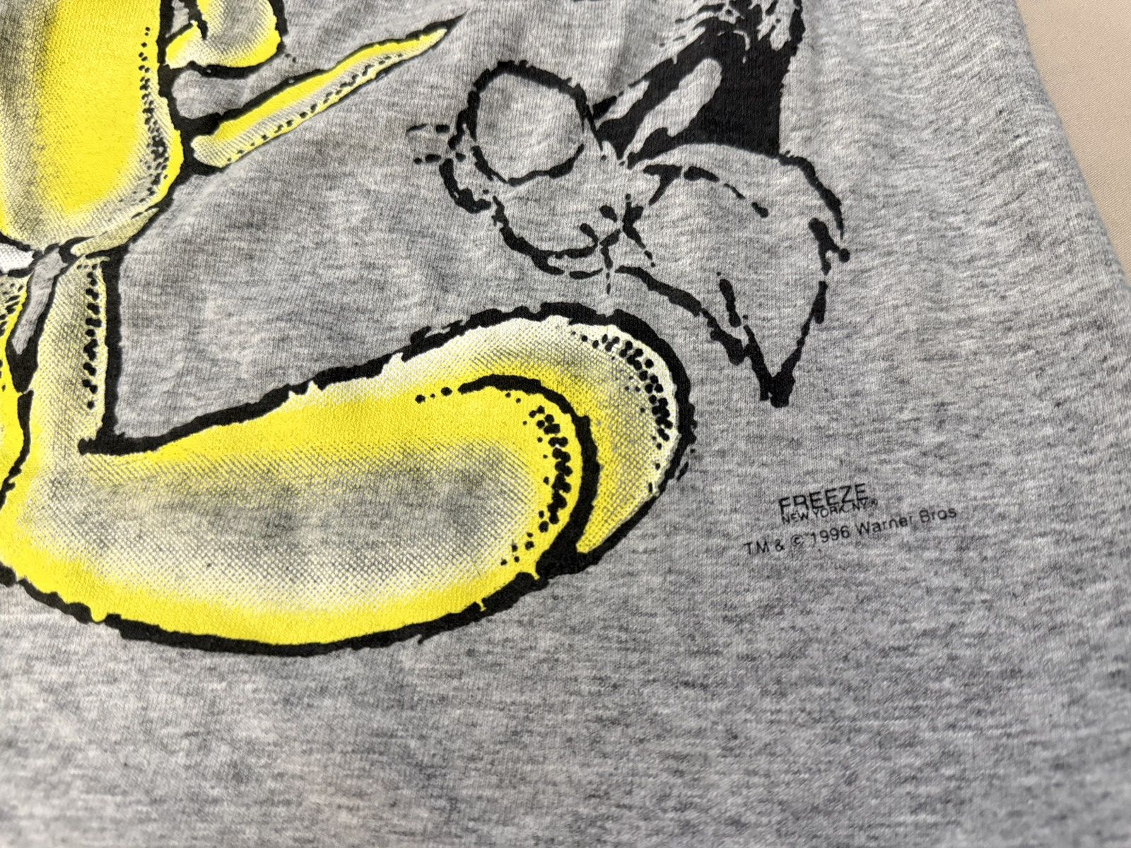 Warner Bros Vintage 90s Tweety Bird Big Print T-Shirt Size M Size US M / EU 48-50 / 2 - 3 Thumbnail