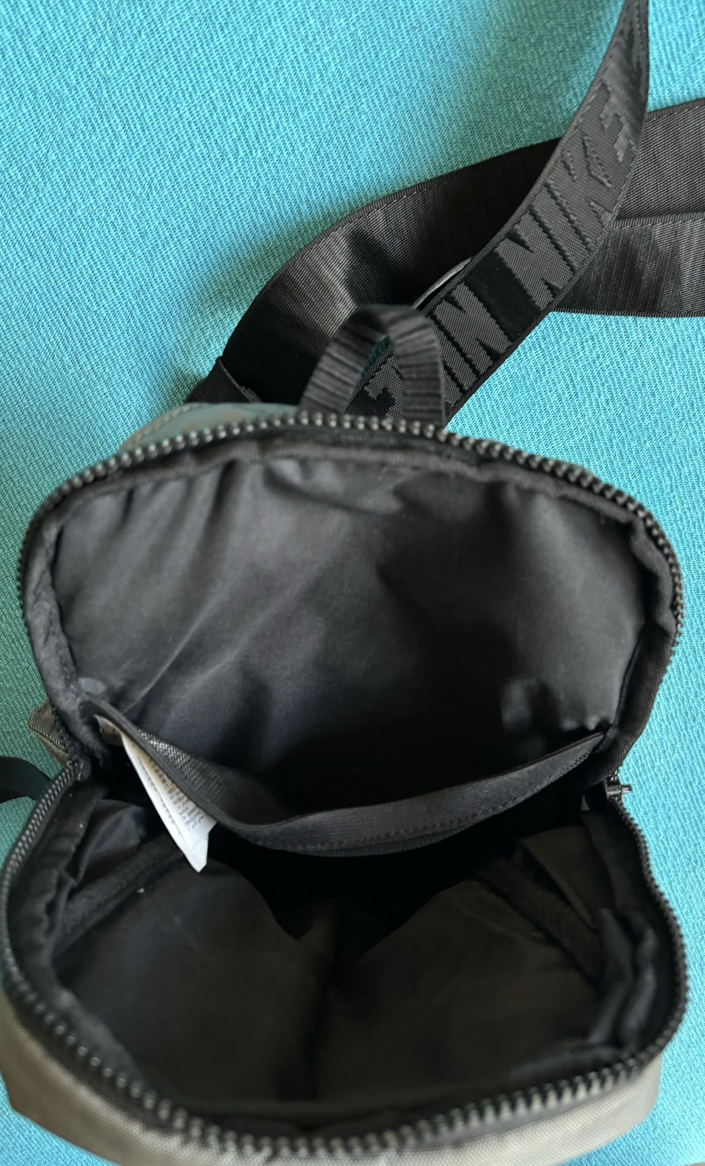 Nike Nike Sportswear Essentials Crossbody Bag Size ONE SIZE - 7 Thumbnail