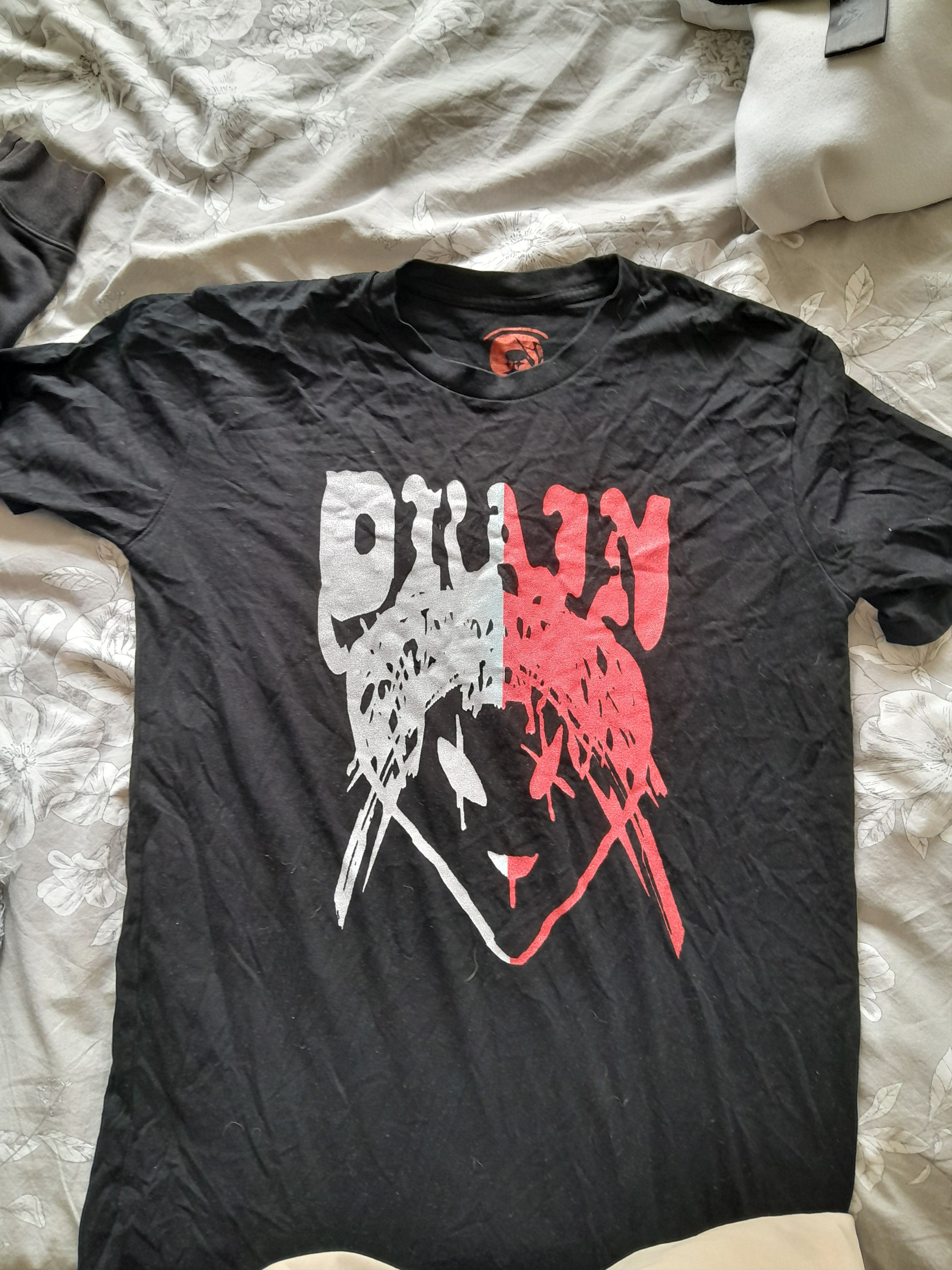 Other Black and red alien draingang tee glitter Size US M / EU 48-50 / 2 - 1 Thumbnail