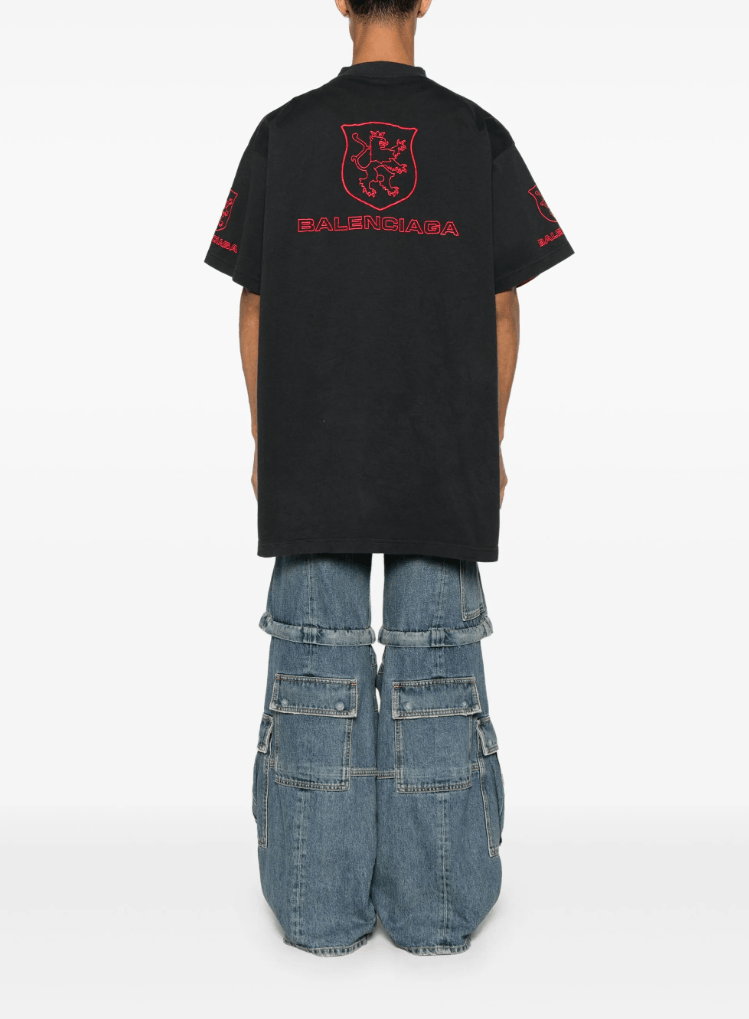 Balenciaga Balenciaga Lion Club Oversized T Shirt Size US S / EU 44-46 / 1 - 4 Thumbnail