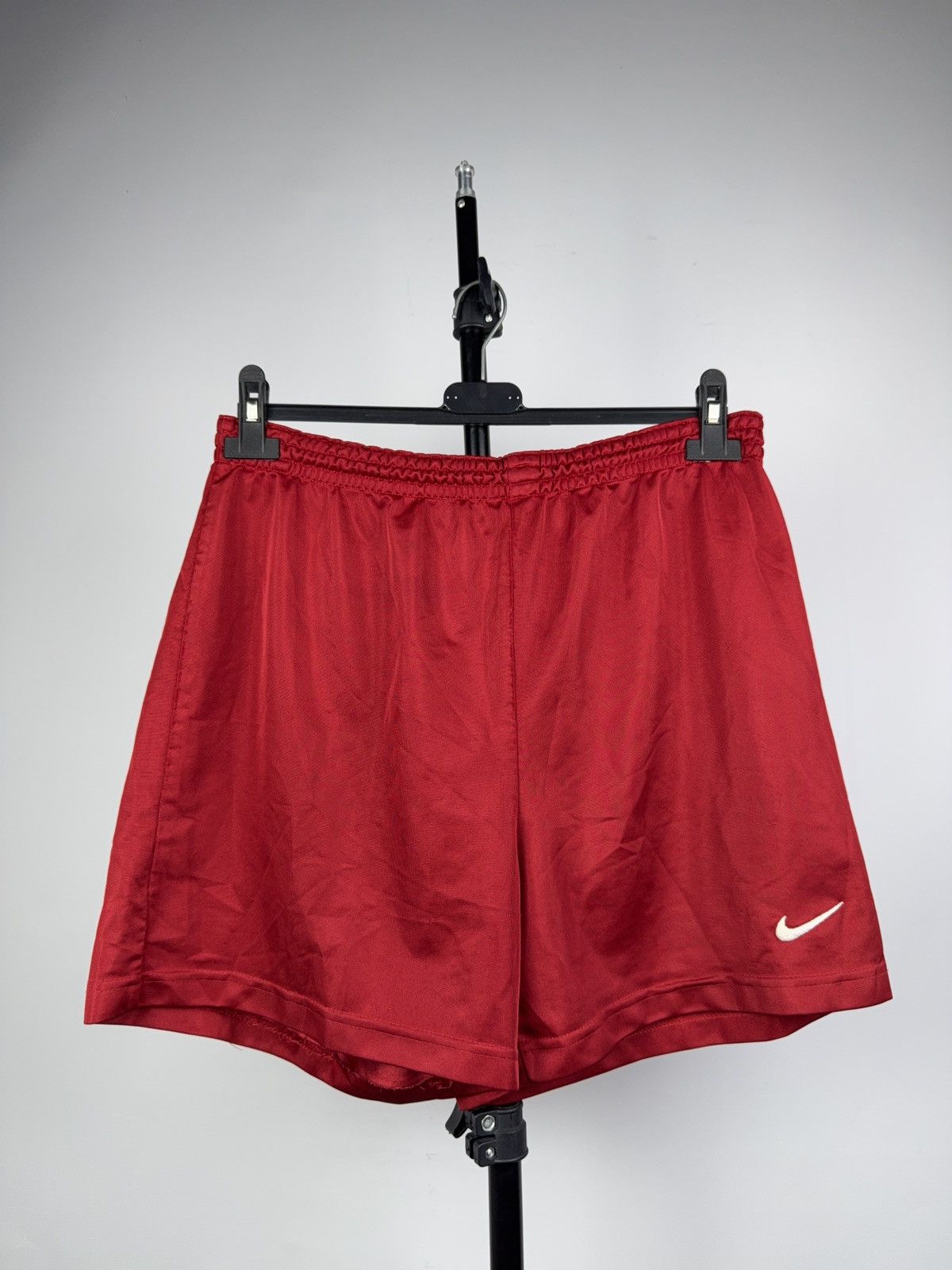 Nike Vintage 80s USA RETRO Nike Red Nylon Training Shorts Y2K Size US 31 - 1 Thumbnail