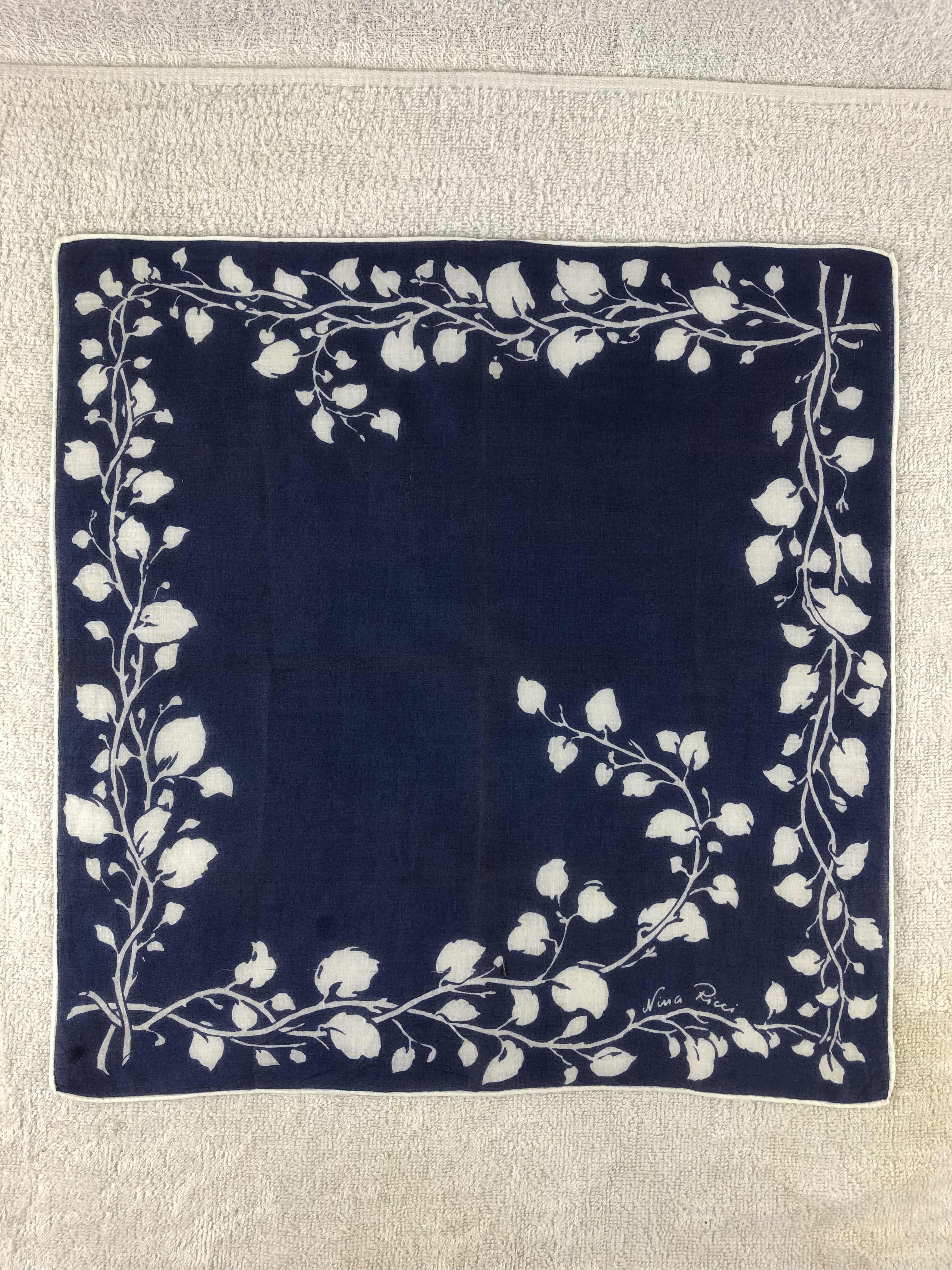 Nina Ricci Nina Ricci Handkerchief / Bandana / Neckerchief Size ONE SIZE - 3 Thumbnail