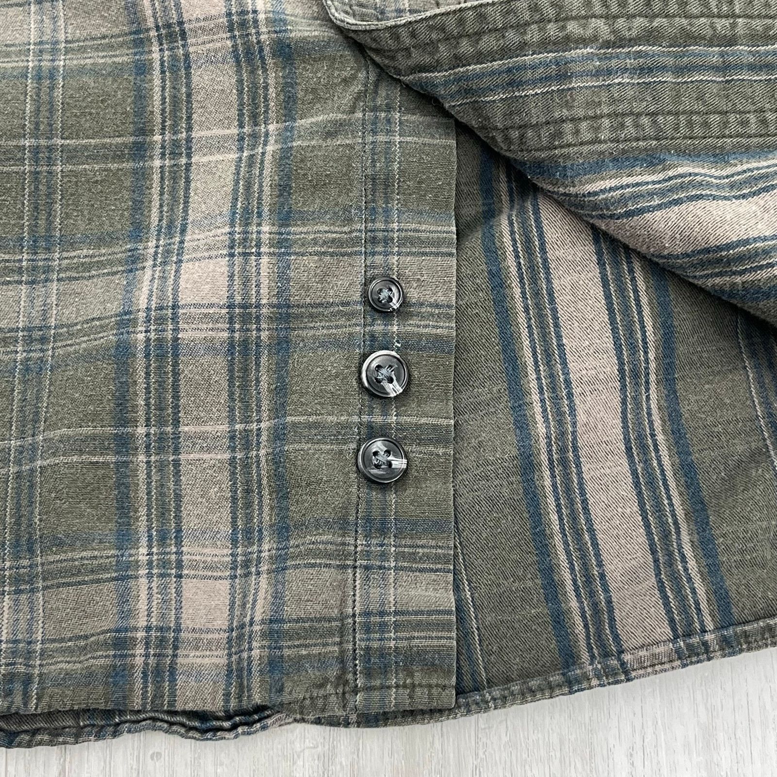Eddie Bauer Eddie Bauer Green Plaid Button Up Shirt XL Size US XL / EU 56 / 4 - 5 Thumbnail