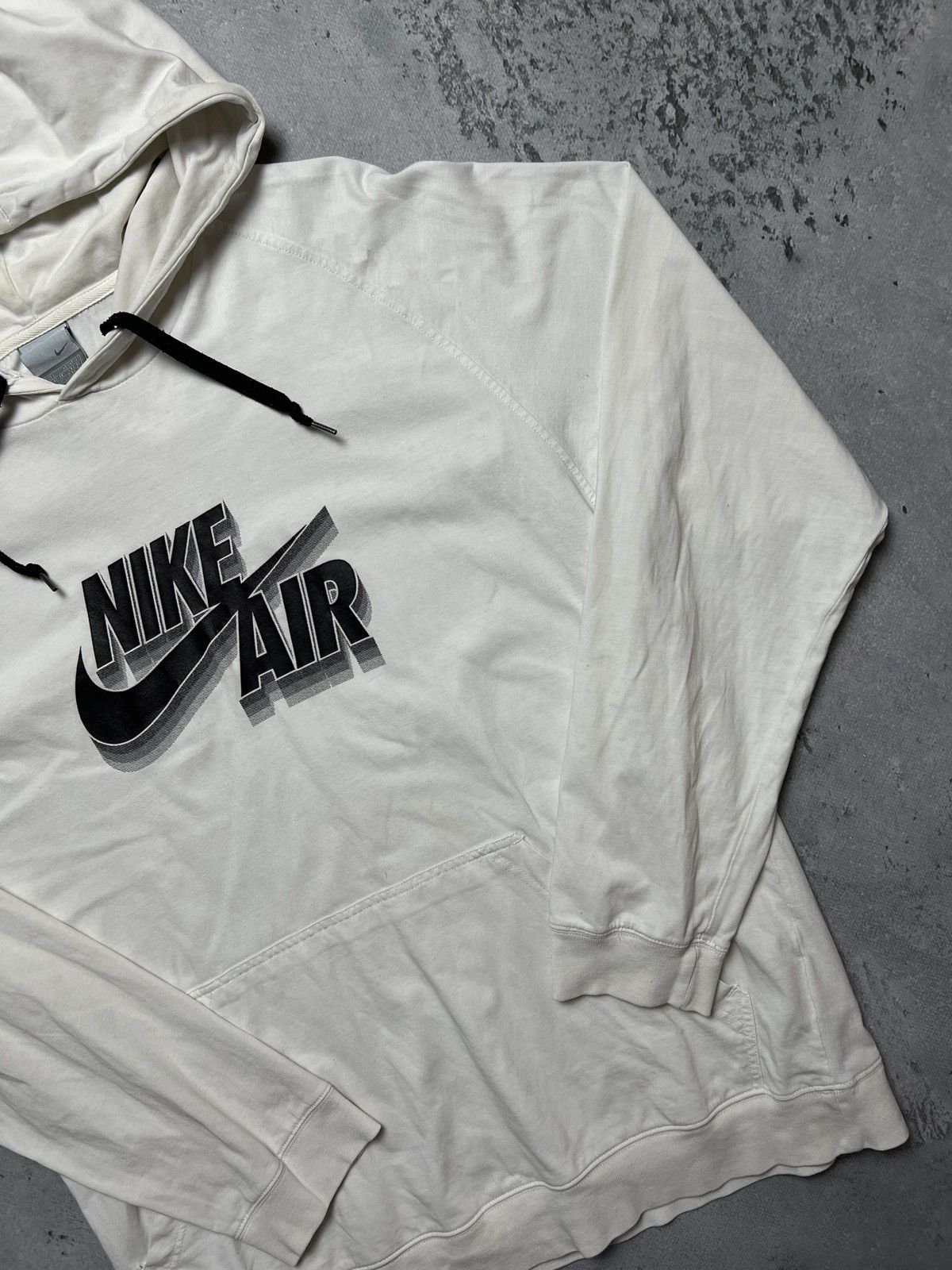 Nike Hoodie Nike Vintage center logo swoosh hype fit Travis Style Size US L / EU 52-54 / 3 - 3 Thumbnail