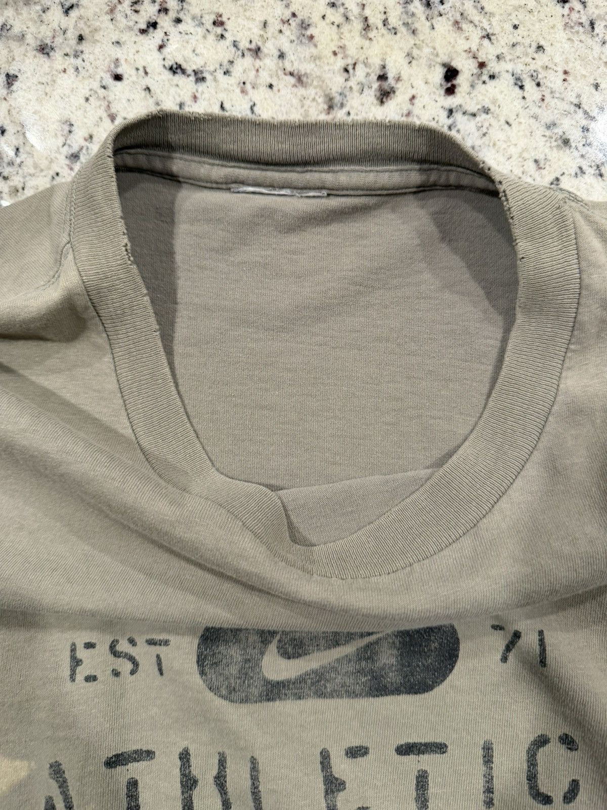 Nike Nike Athletics 71’ T- shirt Size US XL / EU 56 / 4 - 4 Thumbnail