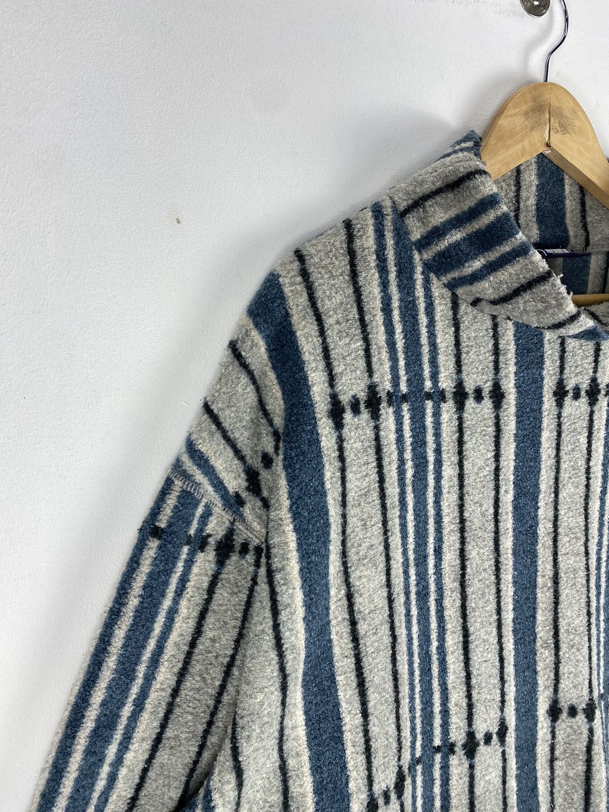 Ellesse Vintage 90’s Ellesse Striped Fleece Sweater Pullover Size US L / EU 52-54 / 3 - 2 Thumbnail