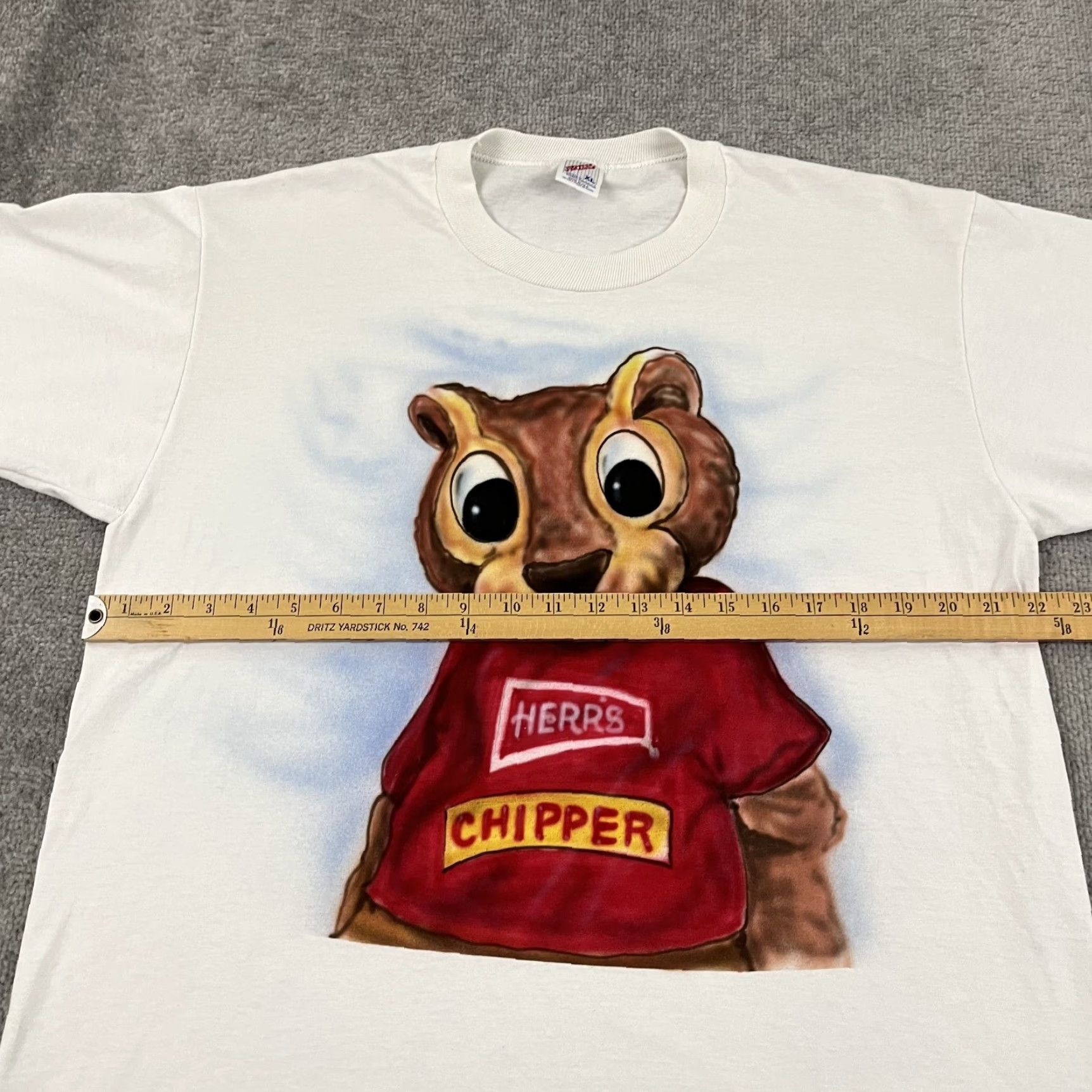 Jerzees VINTAGE Herr's Shirt Men XL Chipper The Chipmunk Mascot White Graphic Tee 90s Size US XL / EU 56 / 4 - 5 Thumbnail