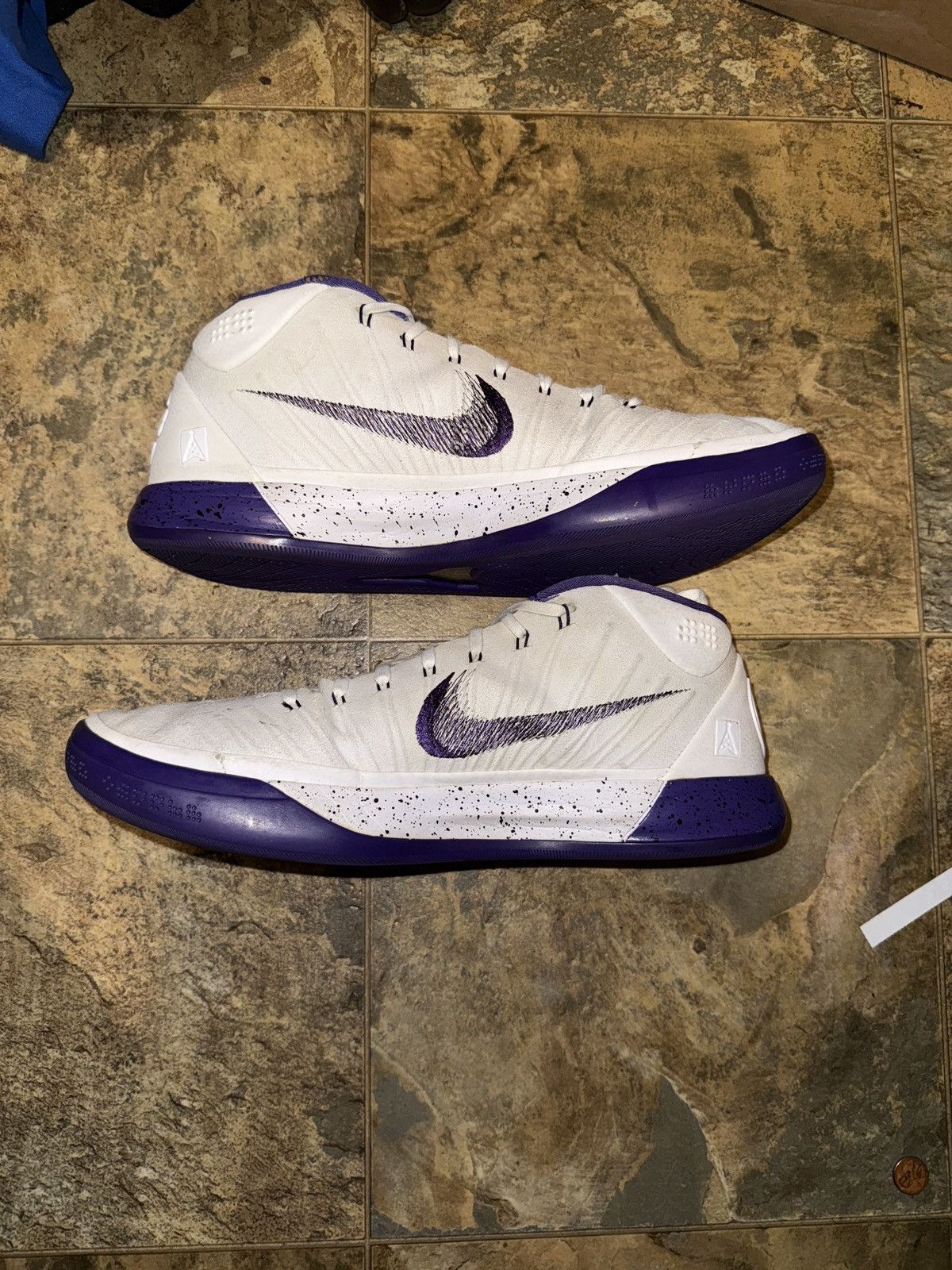 Nike Nike Kobe A.D. Mid Baseline White Court Purple Size 13 Used Size US 13 / EU 46 - 1 Thumbnail