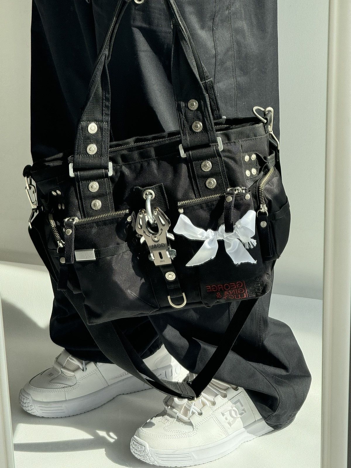 George Gina & Lucy × Japanese Brand Very Rare George Gina & lucy Y2k Alyx Bag Crossbody Handbag Size ONE SIZE - 13 Thumbnail