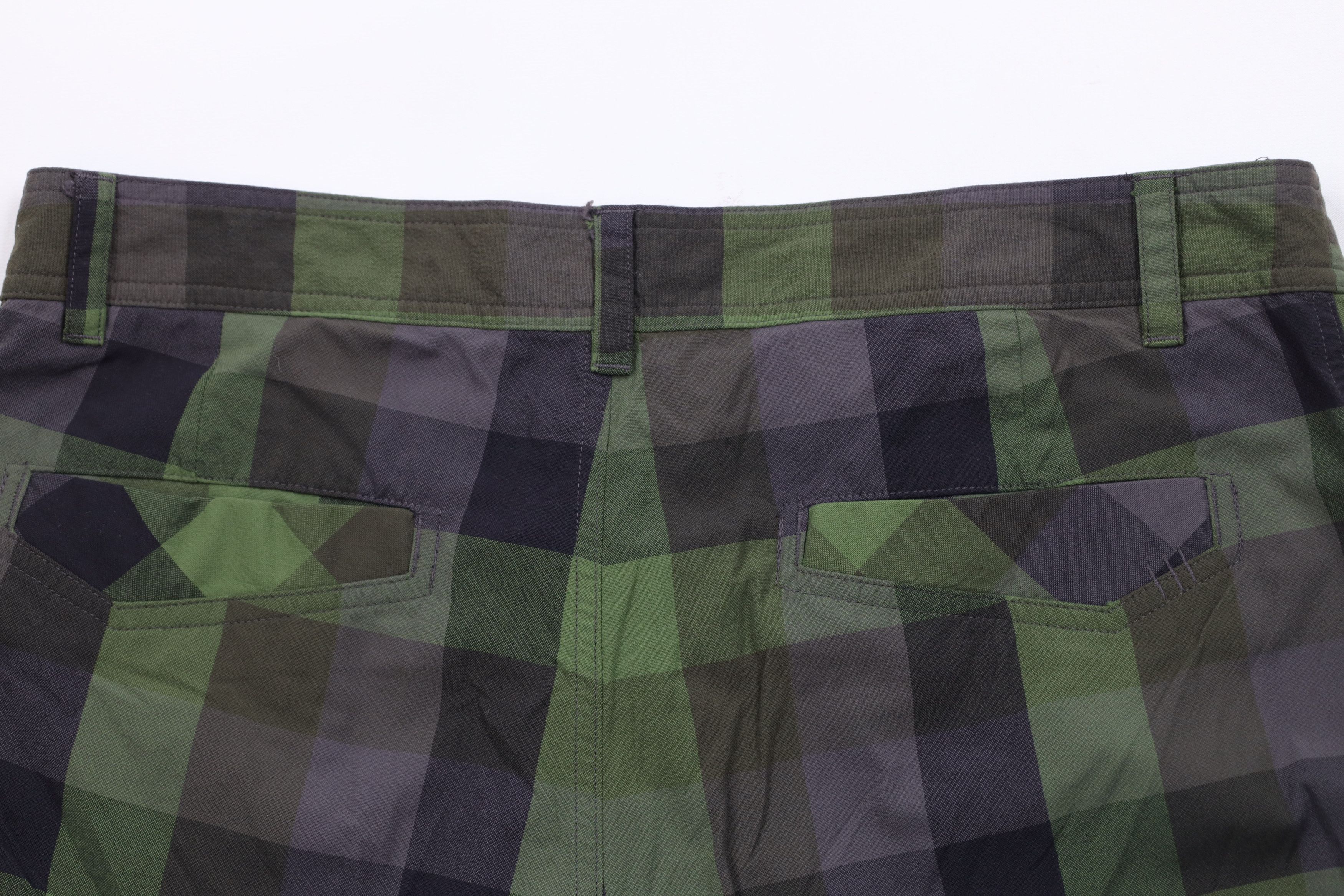 Lululemon × Vintage Vintage Lululemon Checkered Plaid Golf Chino Shorts Green Size US 36 / EU 52 - 8 Thumbnail