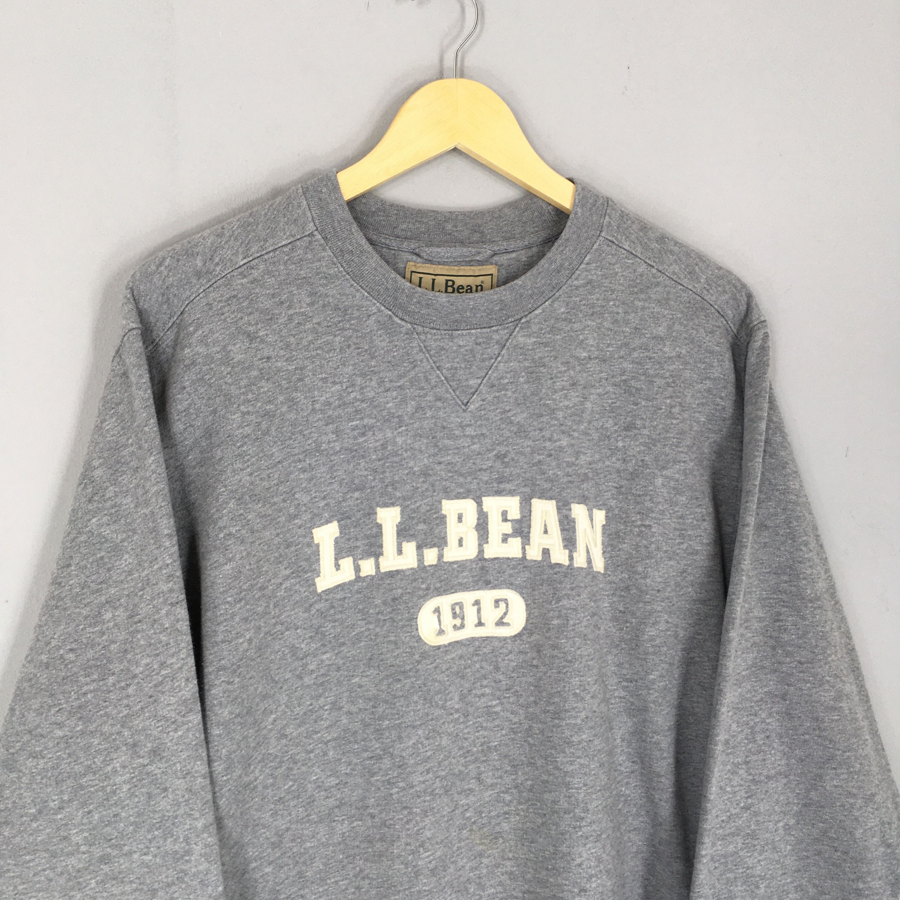L.L. Bean × Vintage Vintage Ll Bean Spell Out Gray Sweatshirt Medium Size US M / EU 48-50 / 2 - 4 Thumbnail