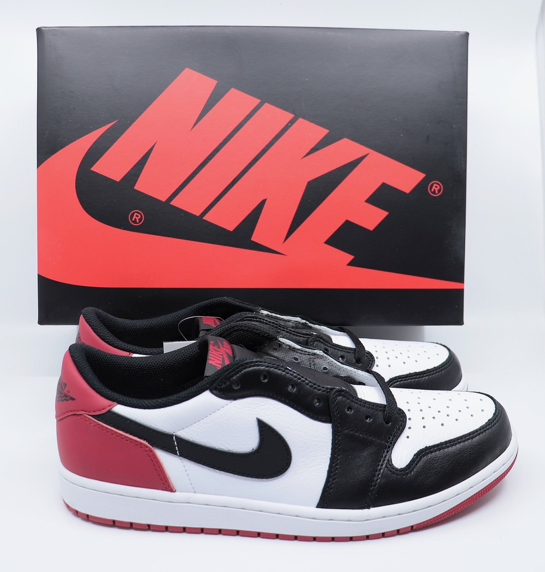 (EUC) NIKE® Jordan 1 Low Men\'s Shoes - \