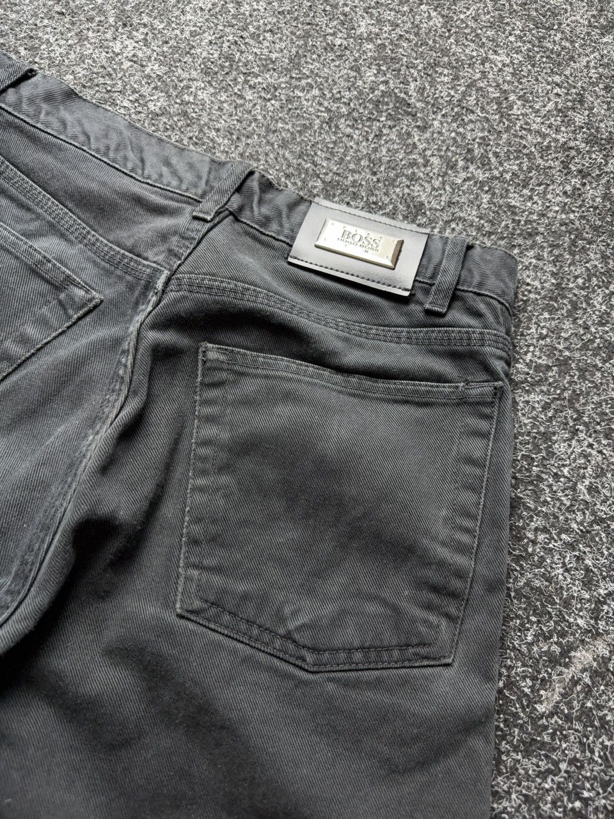 Hugo Boss Retro VNTG 90s Hugo Boss Faded Black Pants Straight Fit Y2K Size US 30 / EU 46 - 17 Thumbnail