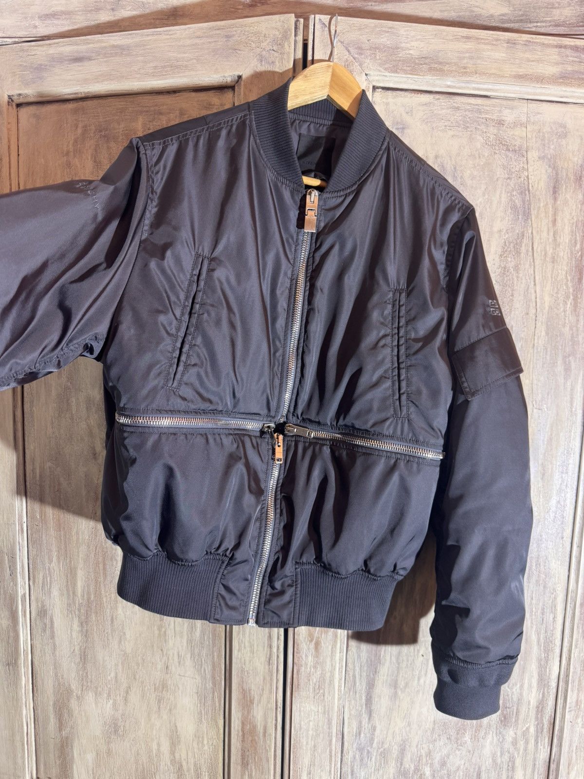 Givenchy Givenchy by MMW fw22 46 men grey stin bomber jacket Size US S / EU 44-46 / 1 - 10 Thumbnail