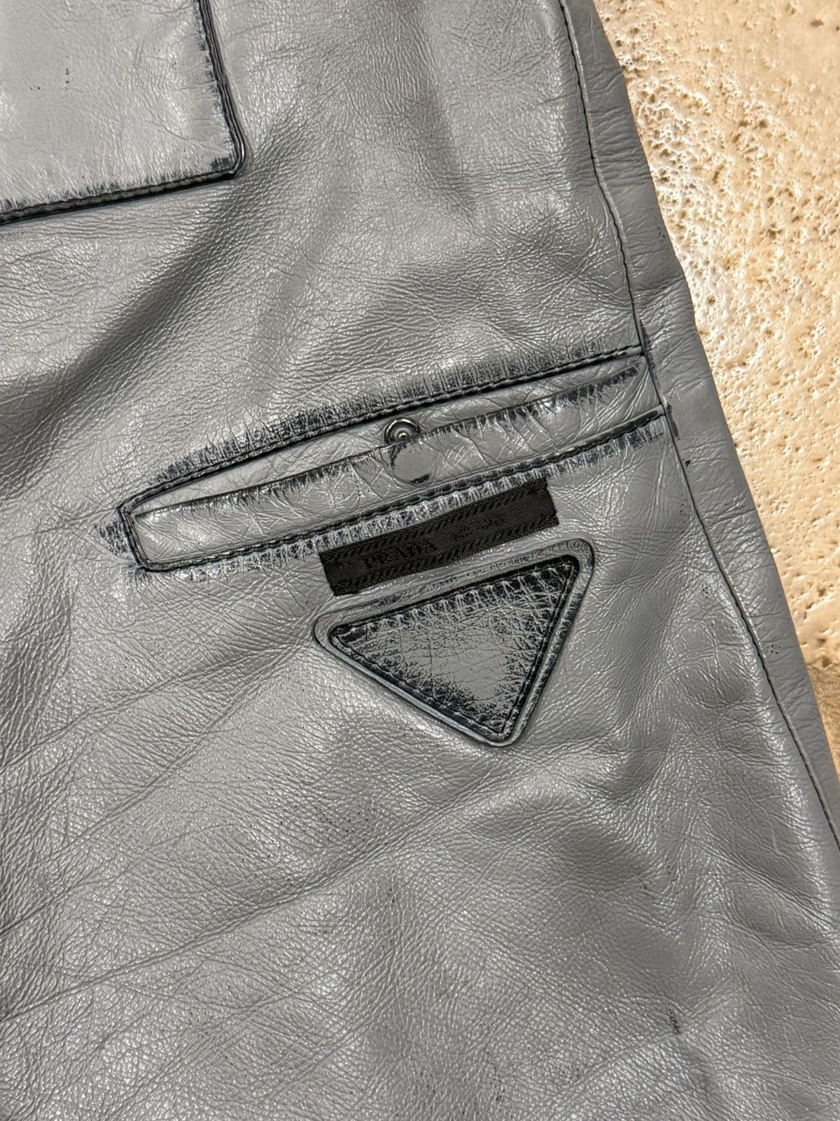 Prada Prada FW 2018 Gray Calfskin Leather Wide Side Stripe Pants Size US 33 - 13 Thumbnail