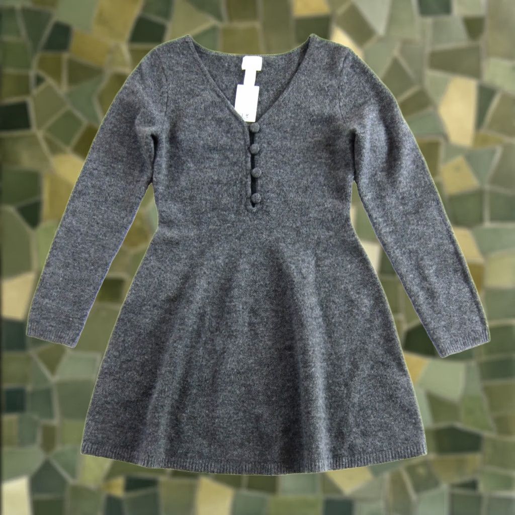 H&M H&M Grey Knit Stretch Long Sleeve V-Neck Sheath Sweater Dress M Women Size M / US 6-8 / IT 42-44 - 1 Thumbnail