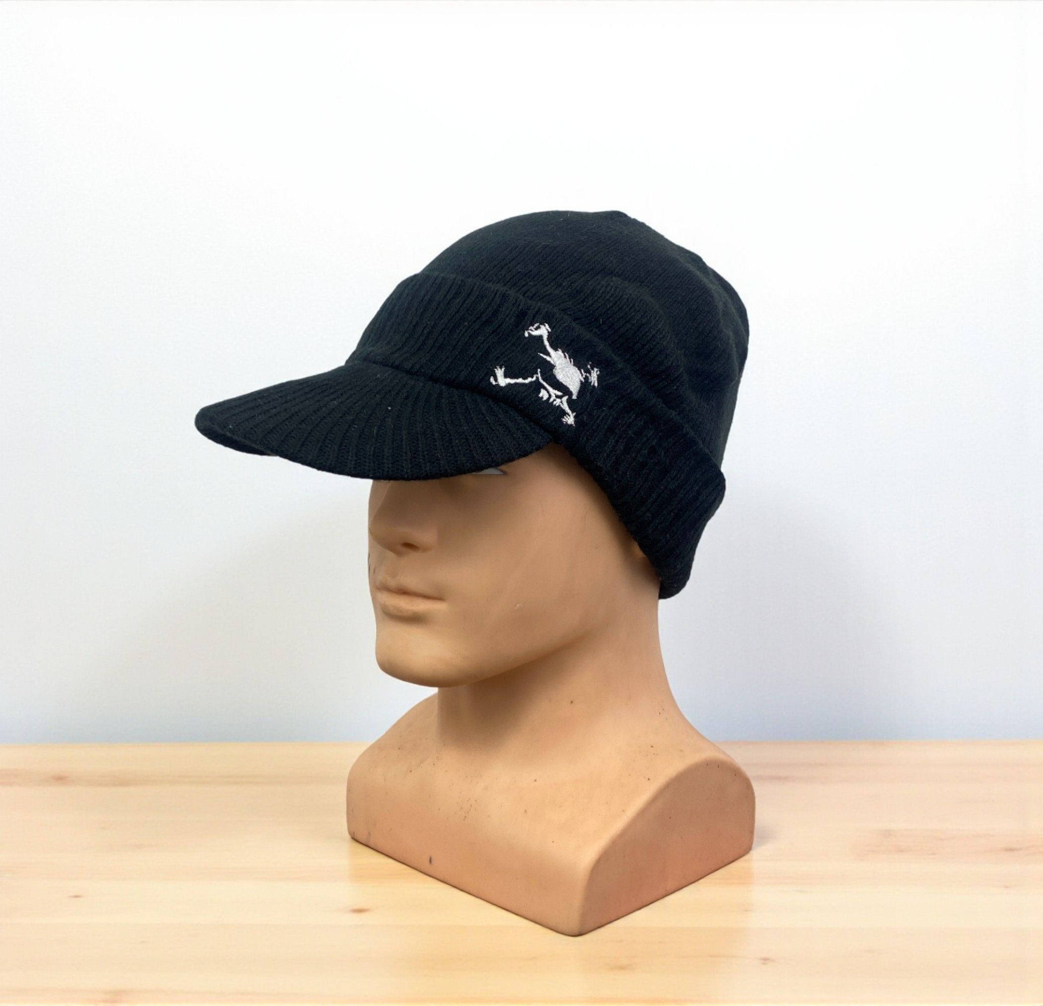 Oakley Oakley Visor Beanie / Winter Hat / Snow Cap BA0083 Size ONE SIZE - 1 Thumbnail
