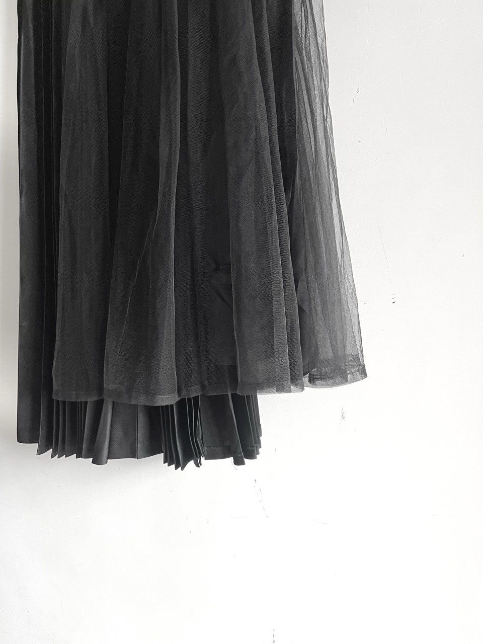 Comme des Garcons Comme des Garçons Noir Kei Ninomiya Sheer Tulle Pleat Skirt Size 25" / US 0 / IT 36 - 6 Thumbnail