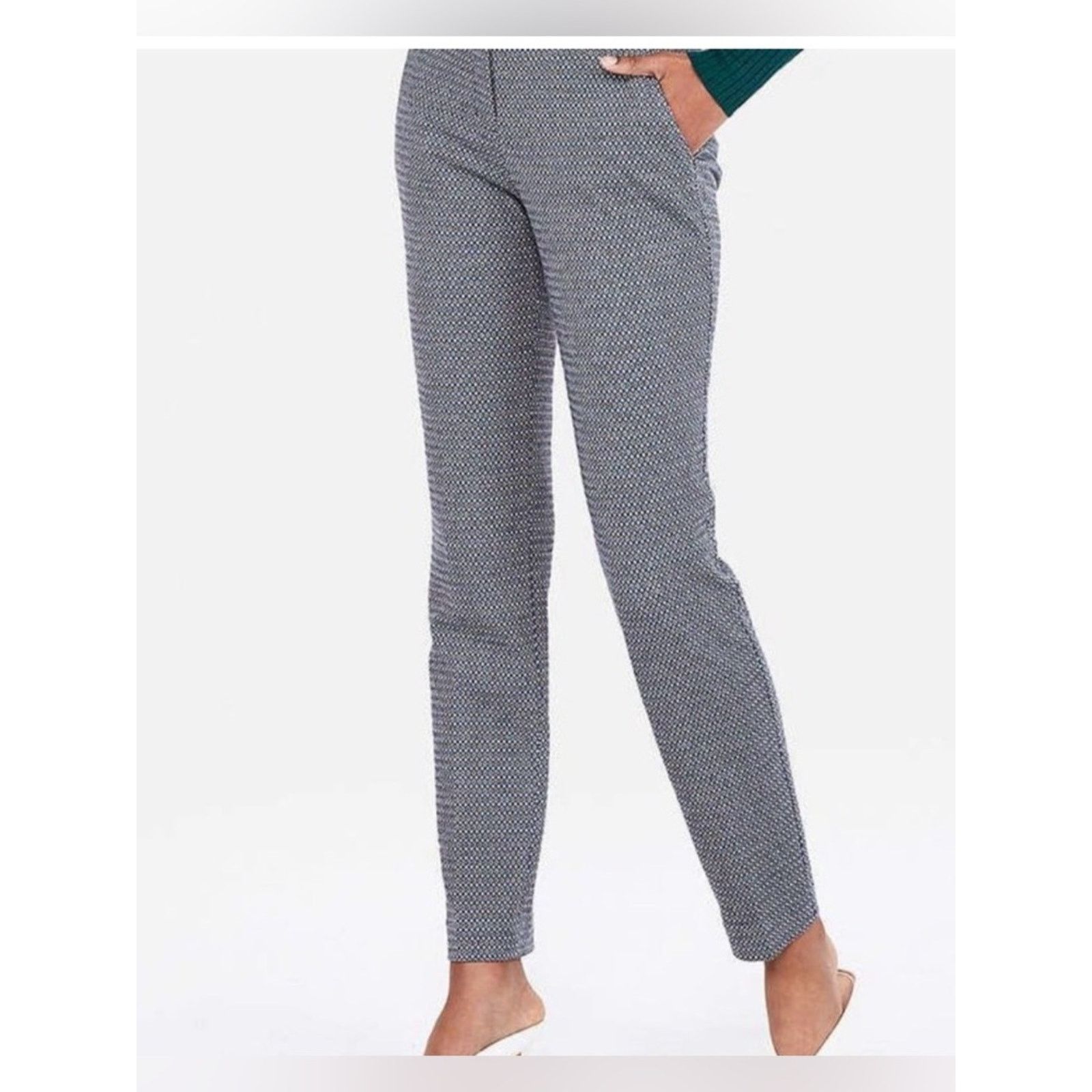 Express EXPRESS COLUMNIST ANKLE BLACK WHITE TEXTURED PRINT PANTS 8 Size 30" / US 8 / IT 44 - 3 Thumbnail
