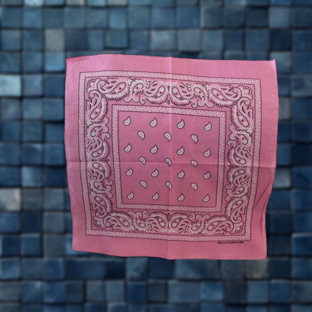 Vintage VINTAGE Unisex Bandana Set 3 Cotton Pink Paisley 22x22 Inches Accessories Size ONE SIZE - 1 Thumbnail