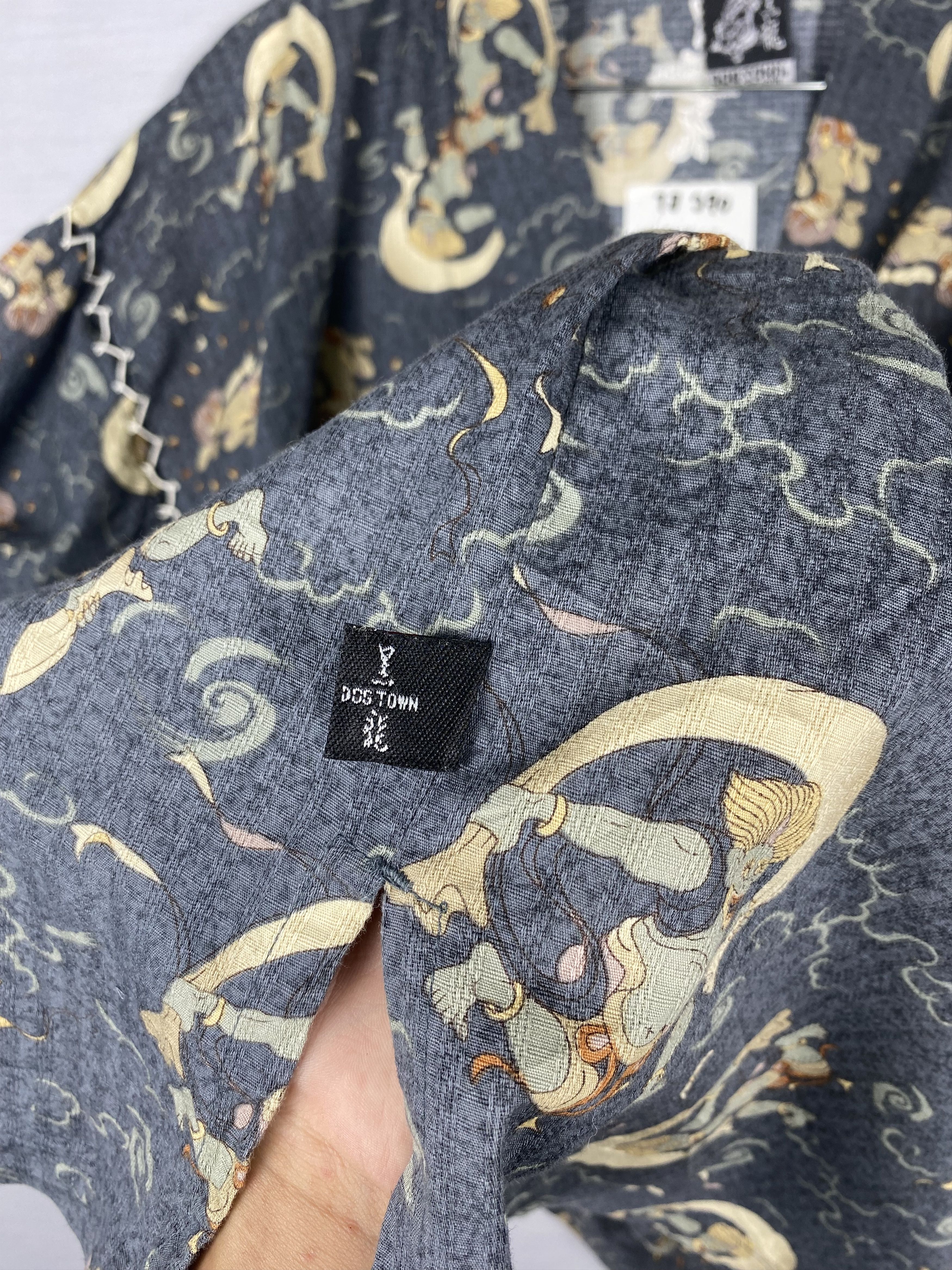 Dogtown Vintage Dogtown Dragon Traditional Kimono Short Sleeve Size US L / EU 52-54 / 3 - 9 Thumbnail