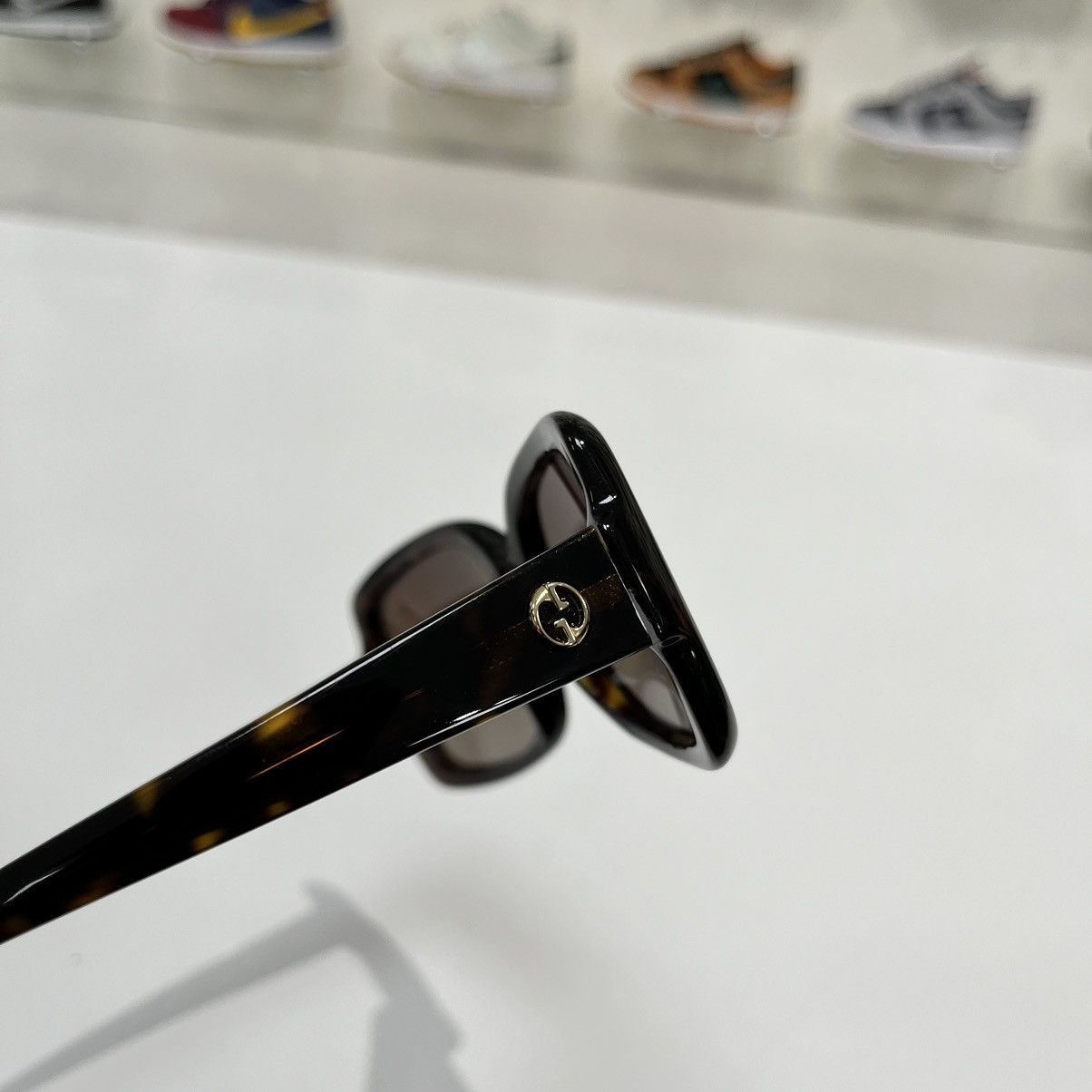 Gucci Gucci Sunglasses (W) Size ONE SIZE - 6 Thumbnail