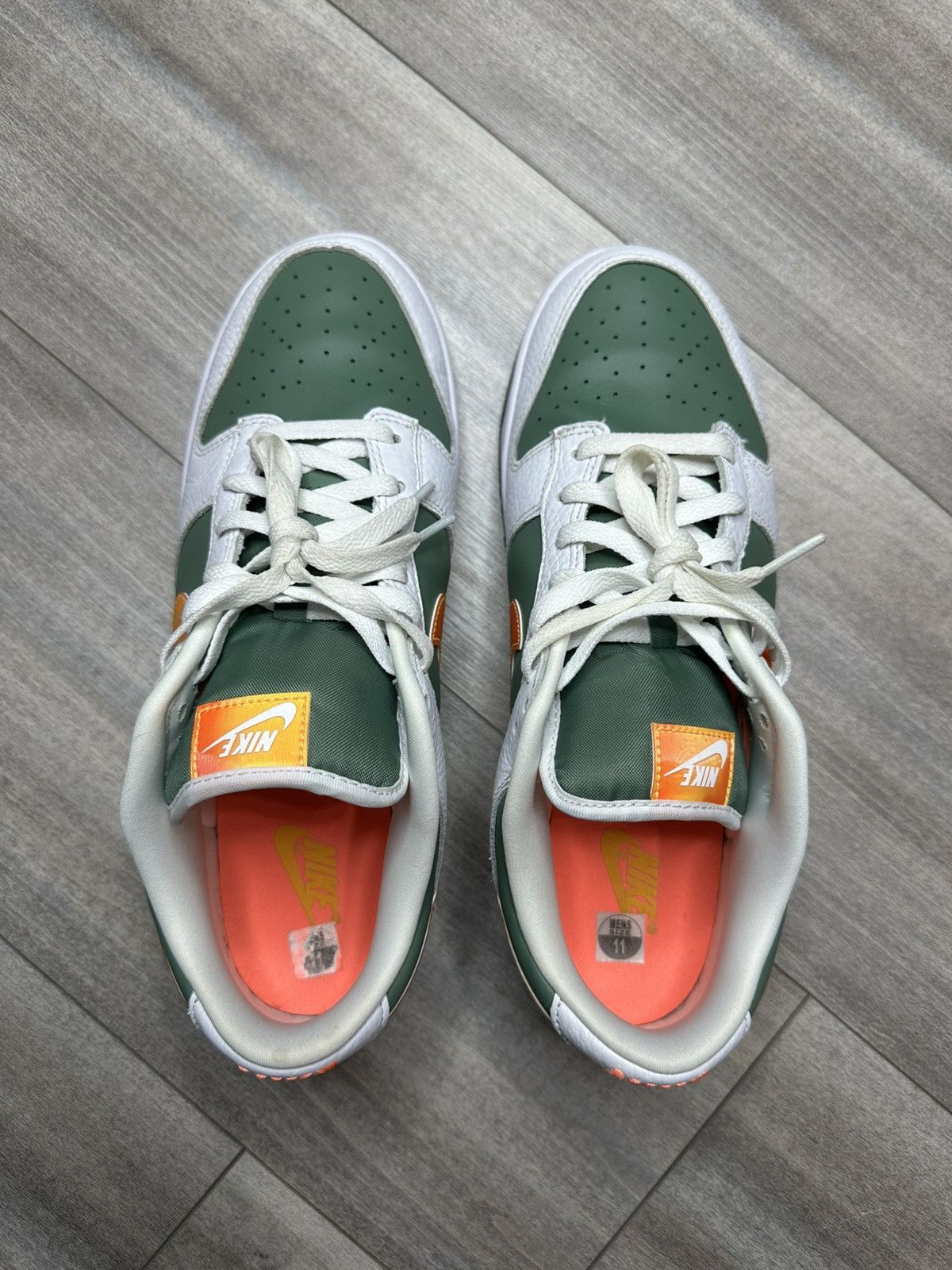 Nike Nike Dunk Low SE NY VS. NY Size 11 Size US 11 / EU 44 - 5 Thumbnail