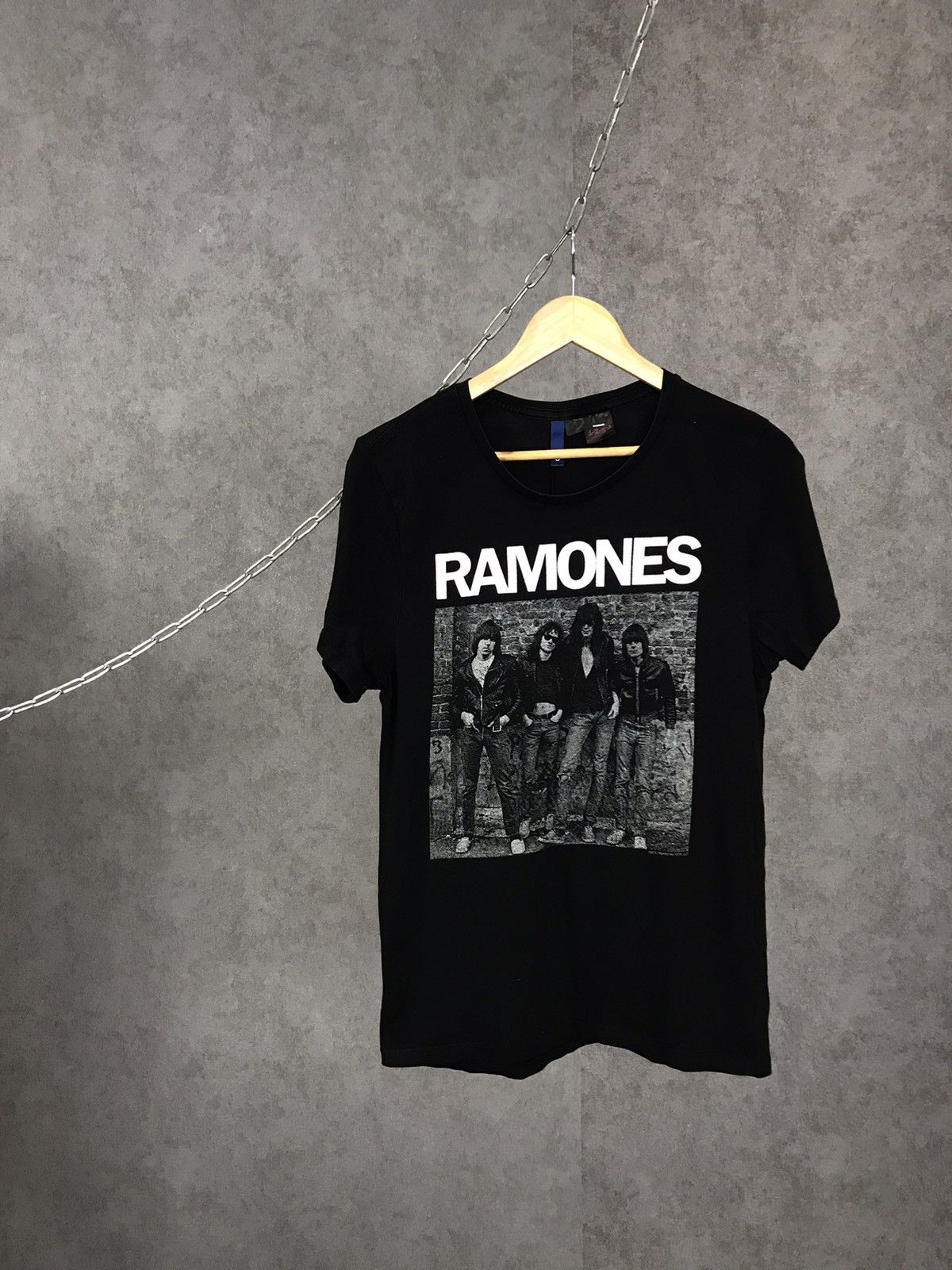 Band Tees Ramones rock band unisex tee Size US XS / EU 42 / 0 - 1 Thumbnail