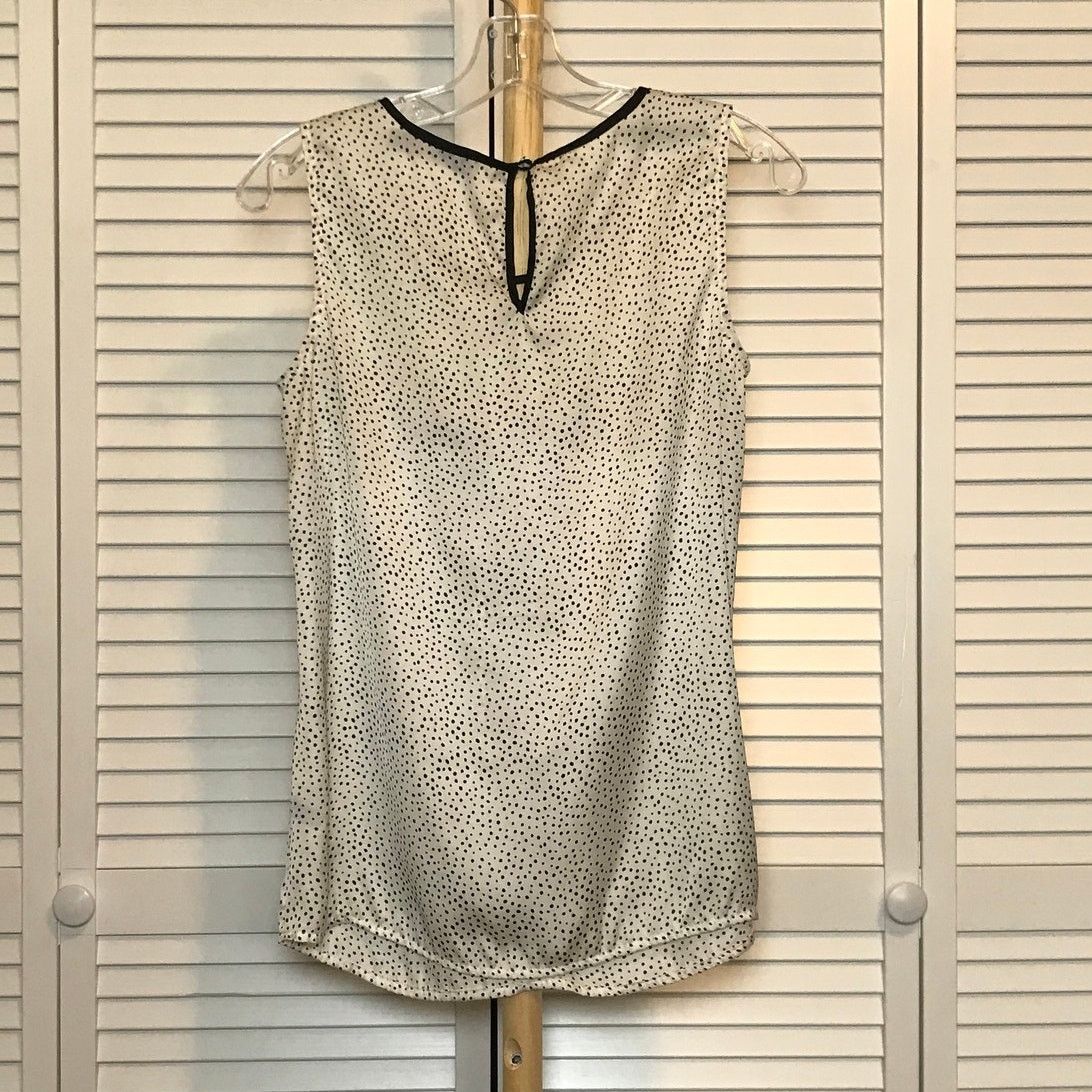 Other The Limited Polk-a-dot Round Neck Sleeveless Blouse S Size S / US 4 / IT 40 - 2 Thumbnail