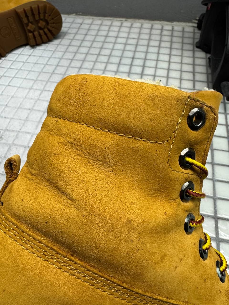 Timberland Timberland 6-Inch Roll Top Leather Waterproof Size US 8 / EU 41 - 9 Thumbnail