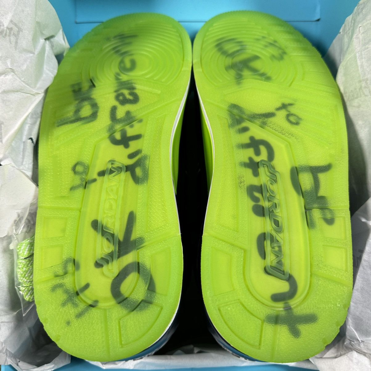 Jordan Brand Air Jordan 3 Retro Doernbecher (2023) Size US 10.5 / EU 43-44 - 7 Thumbnail