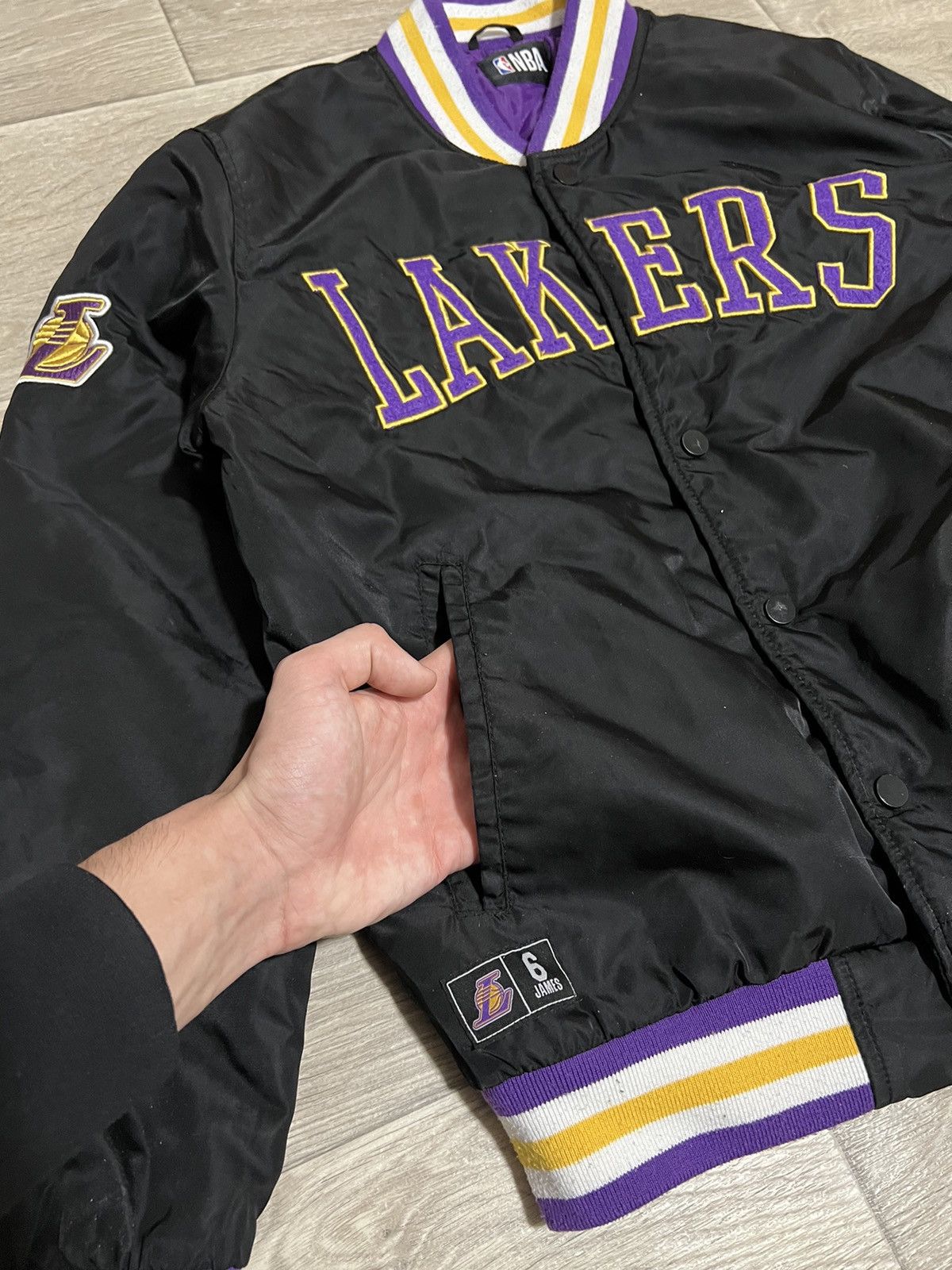 NBA × Vintage Vintage Lakers Varsity light bomber Jacket Size US S / EU 44-46 / 1 - 5 Thumbnail