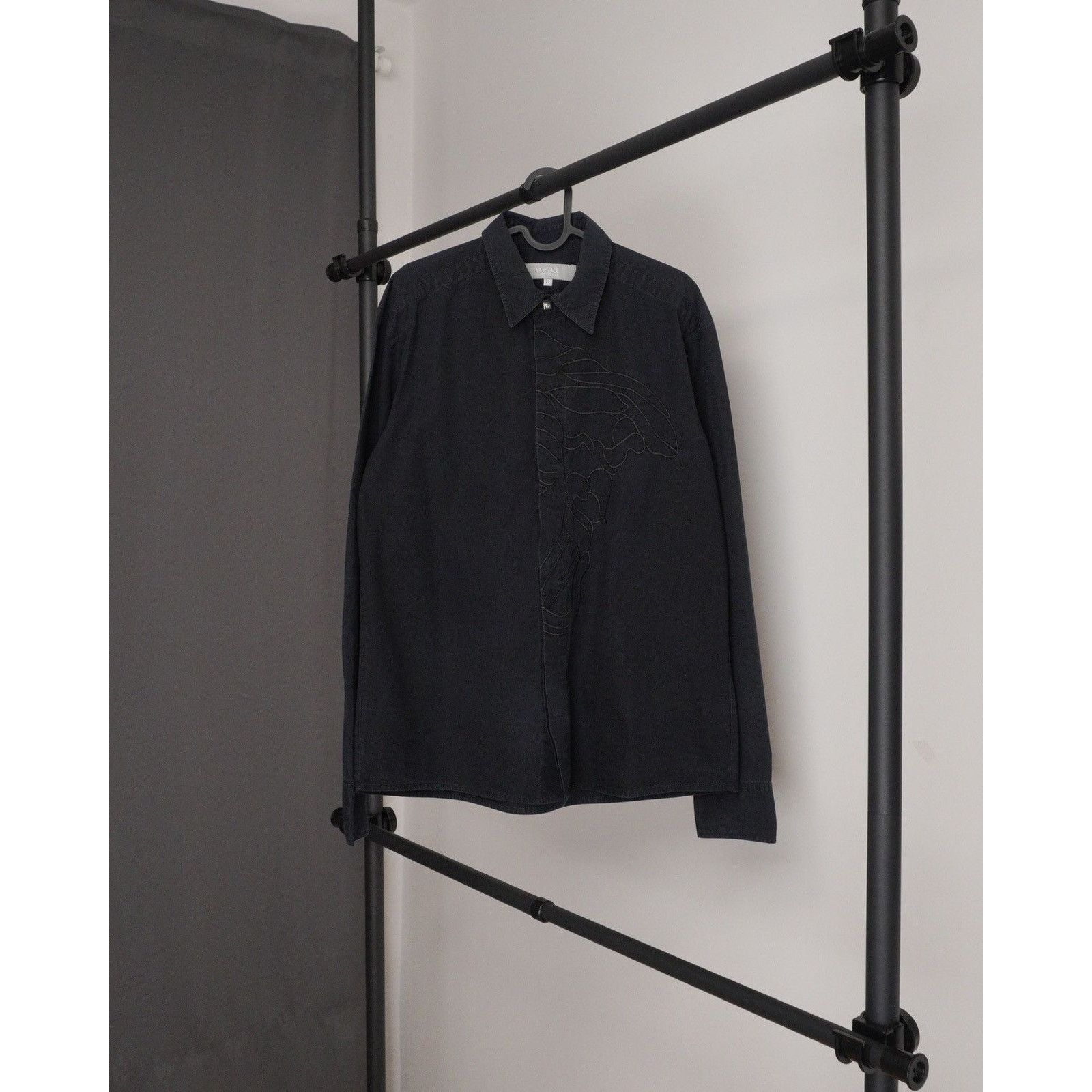 Versace Vintage versace classic medusa black shirt Size US L / EU 52-54 / 3 - 1 Thumbnail