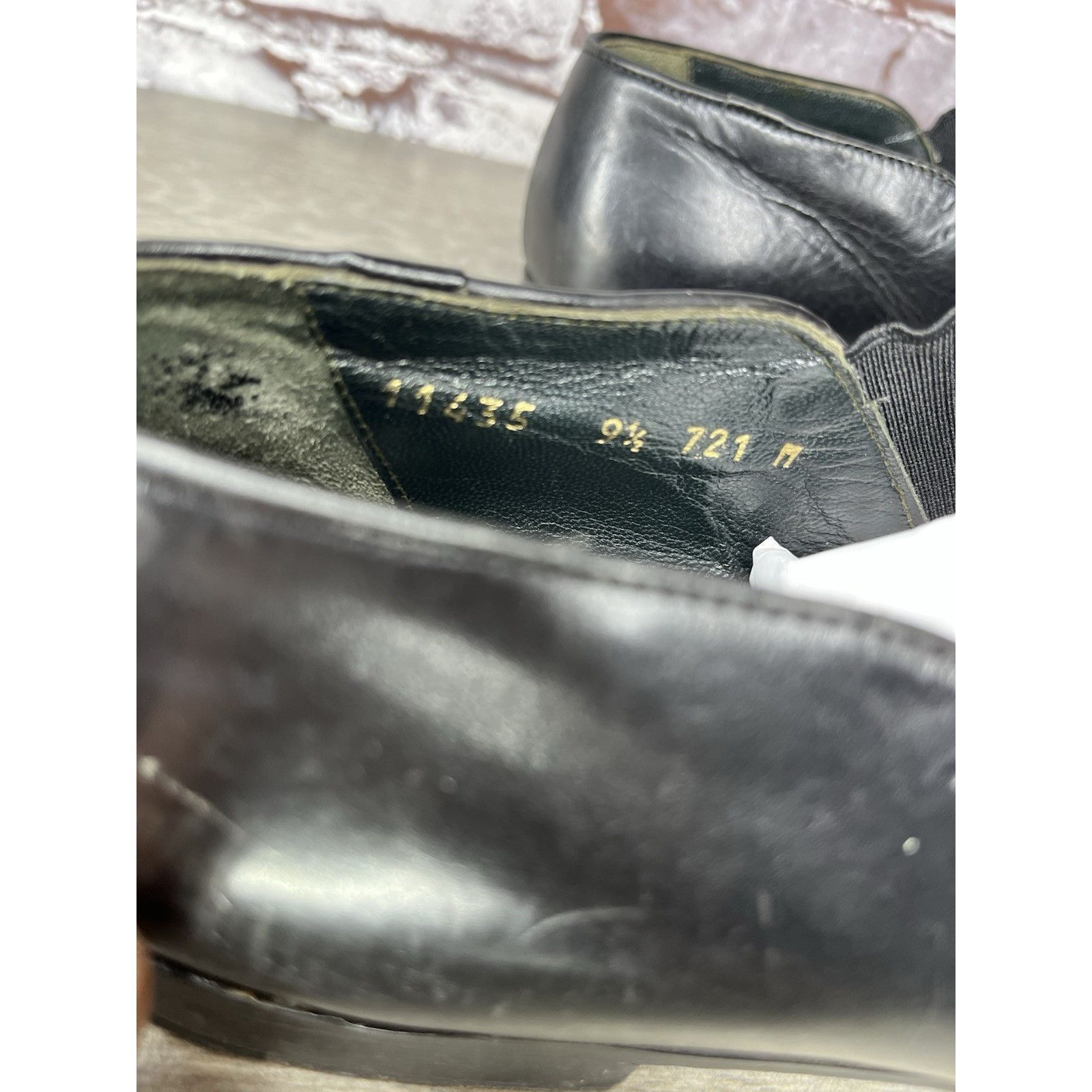 Big John Joan & David Handmade in Italy Black Leather Wingtip Heel Ox Size US 9.5 / IT 39.5 - 11 Thumbnail