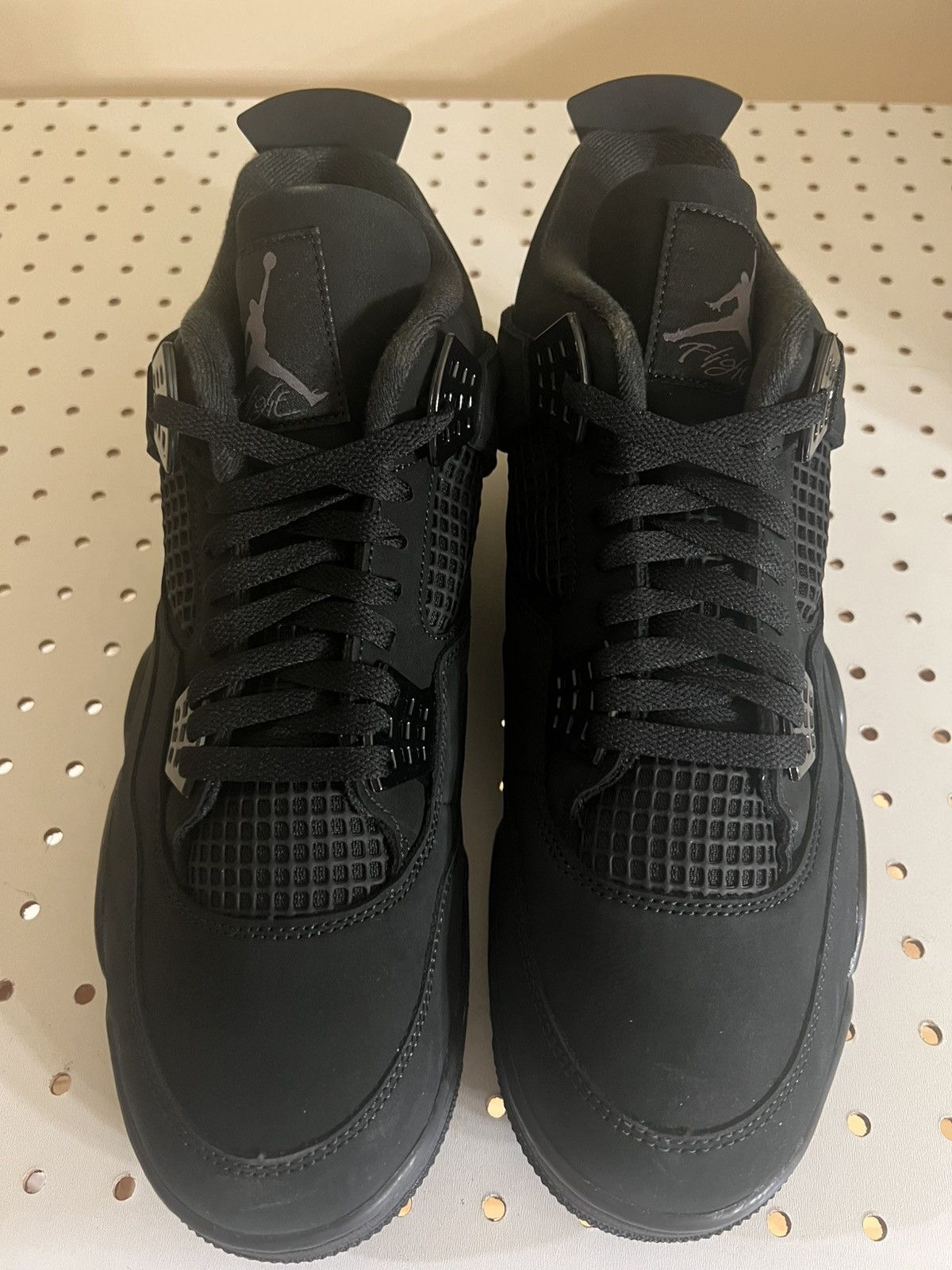 Jordan 4 black cat