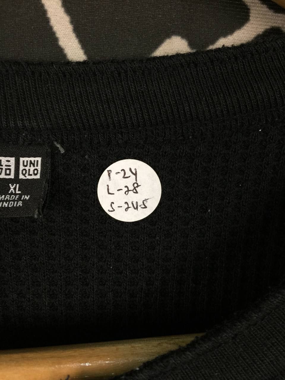 Uniqlo Uniqlo Thermal Waffle Henley Long Sleeve Tee Size XL Size US XL / EU 56 / 4 - 9 Thumbnail