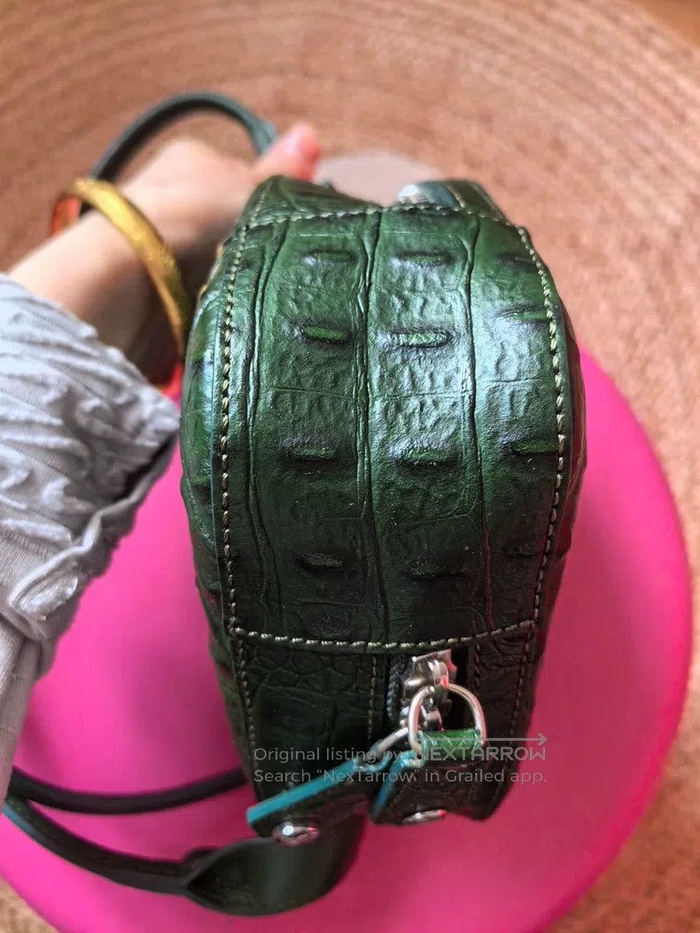 Vivienne Westwood Vivienne Westwood size os Main Line Crocodile Pattern Heart Size ONE SIZE - 8 Thumbnail