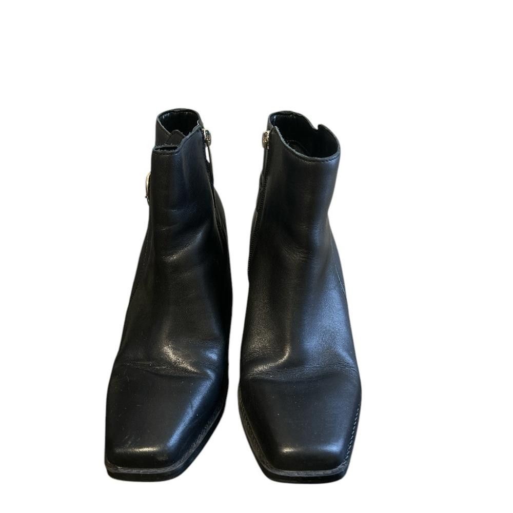 Vince Camuto Vince Camuto Black Leather Ankle Boots Size 9M Size US 9 / IT 39 - 2 Thumbnail