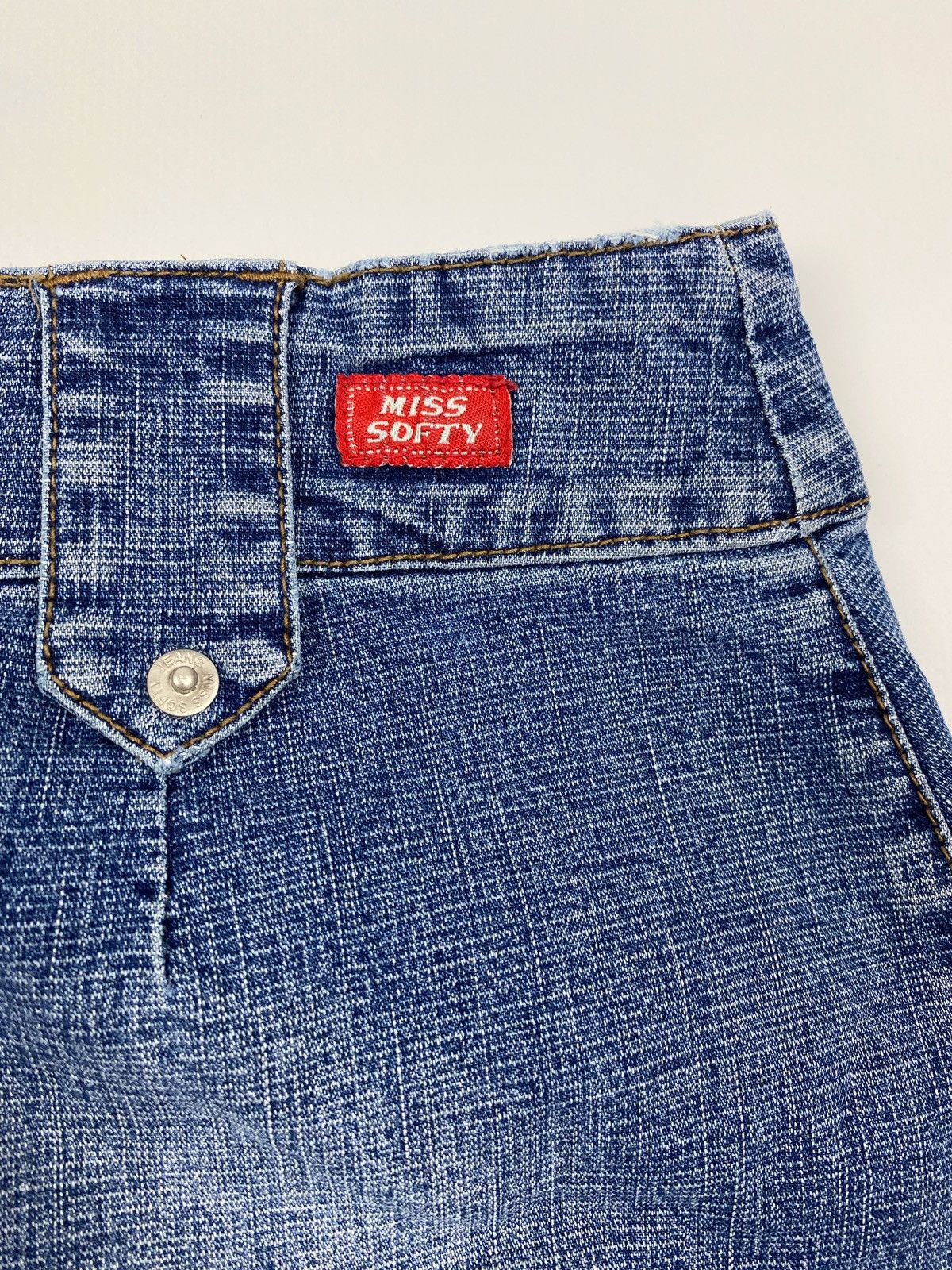 Vintage Y2K Vintage Miss Softy Diagonal Zip Washed Denim Mini Skirt Size 28" / US 6 / IT 42 - 4 Thumbnail
