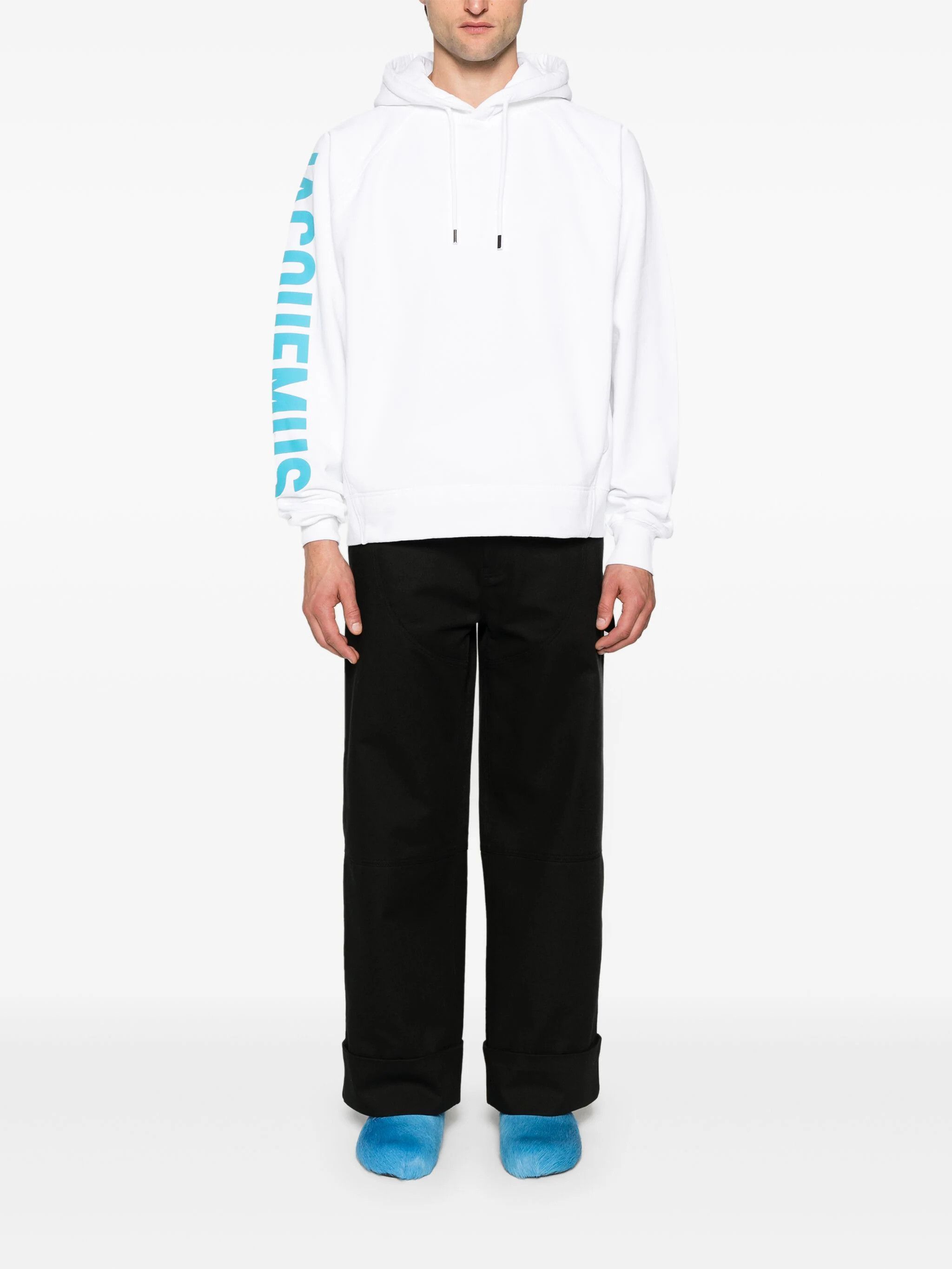 Jacquemus o1s22i1n1024 Typo Hoodie Sweatshirt in White Size US L / EU 52-54 / 3 - 2 Thumbnail