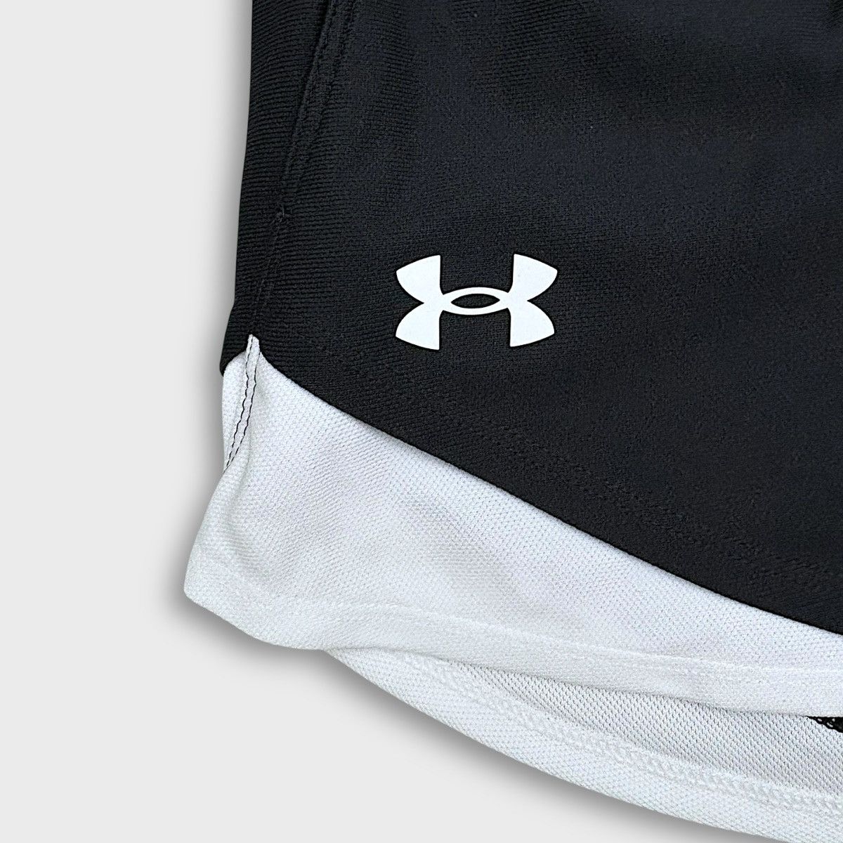 Under Armour Under Armour HeatGear® Play Up 3.0 Women’s Black Shorts Sz L Size 30" / US 8 / IT 44 - 12 Thumbnail
