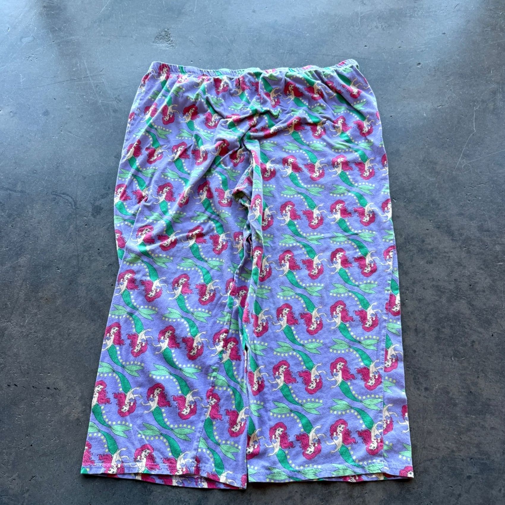 Disney VINTAGE Disney Ariel Little Mermaid Purple Leg Baggy Pajama Lounge Pants 2X Womens Regular Capri 2XL Size 40" / US 18 - 2 Thumbnail