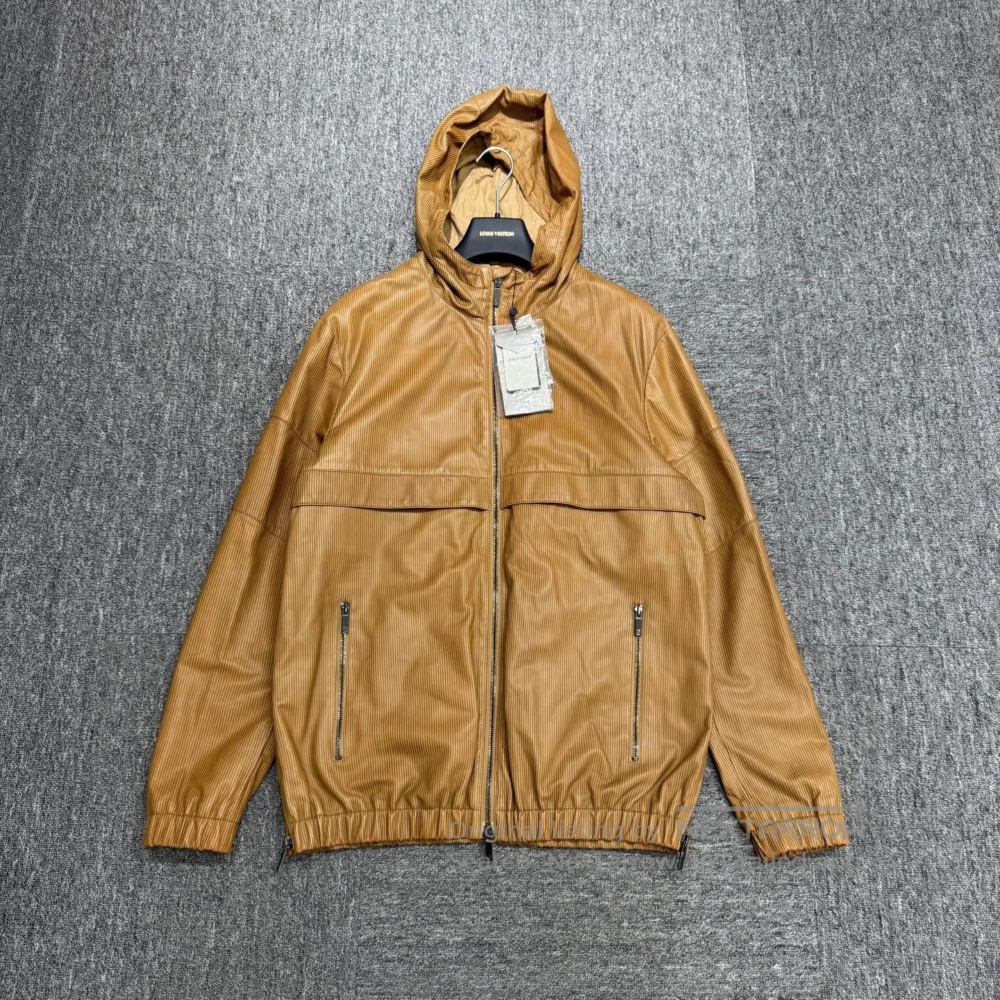 Armani Armani Vertical striped sheepskin jacket| Size US M / EU 48-50 / 2 - 1 Thumbnail