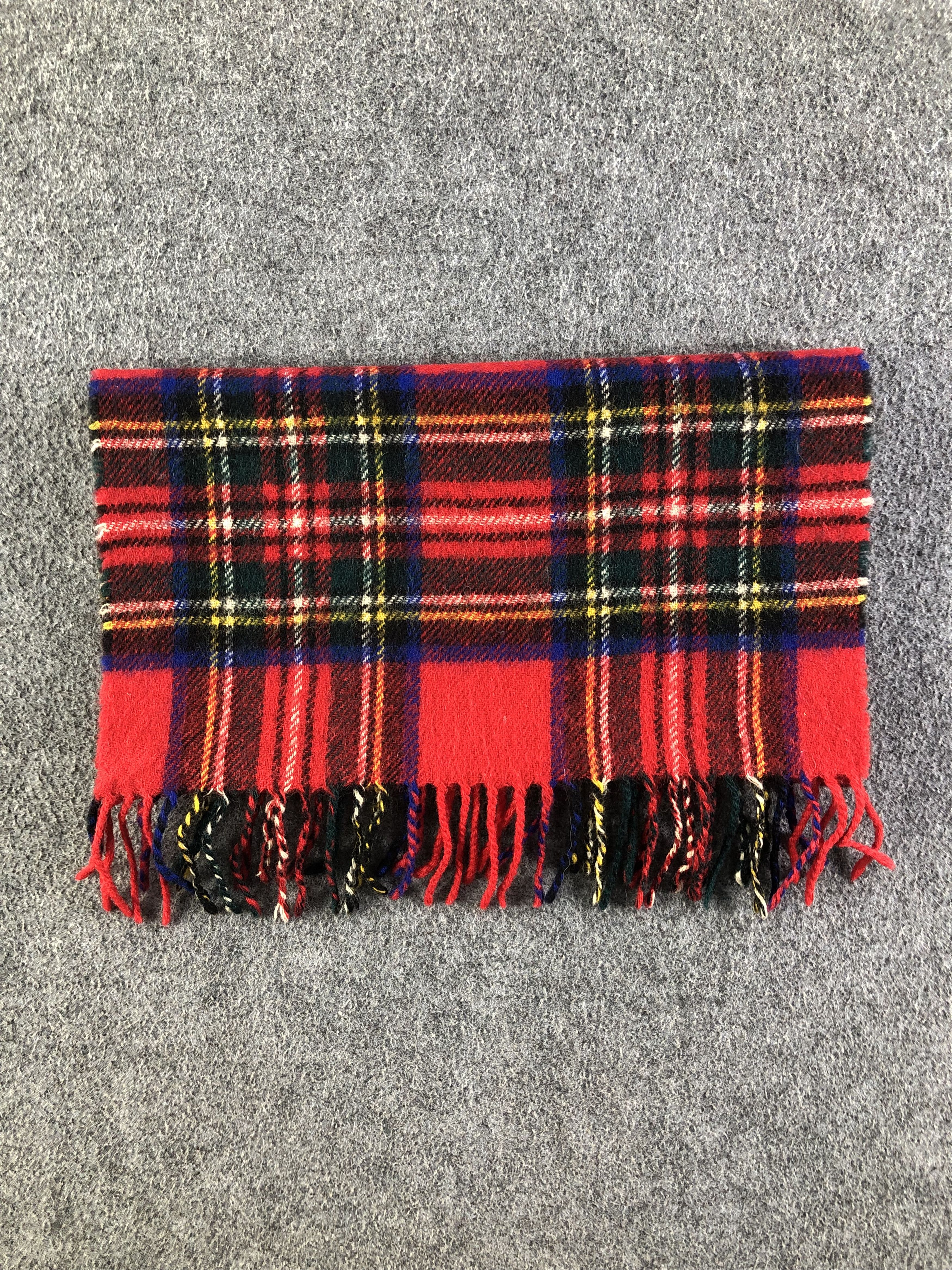 Johnstons Of Elgin Johnstons Of Elgin Scarf / Muffler / Neckwear SS1388 Size ONE SIZE - 6 Thumbnail
