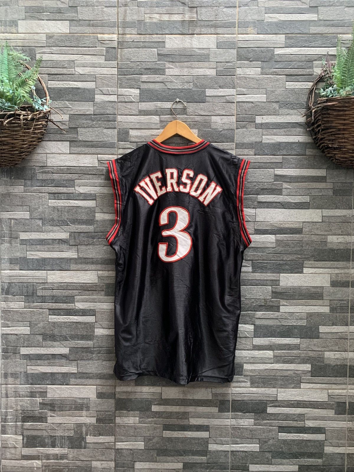 Champion Vintage 97/98 ALLEN IVERSON Basketball Jersey Size US L / EU 52-54 / 3 - 2 Thumbnail