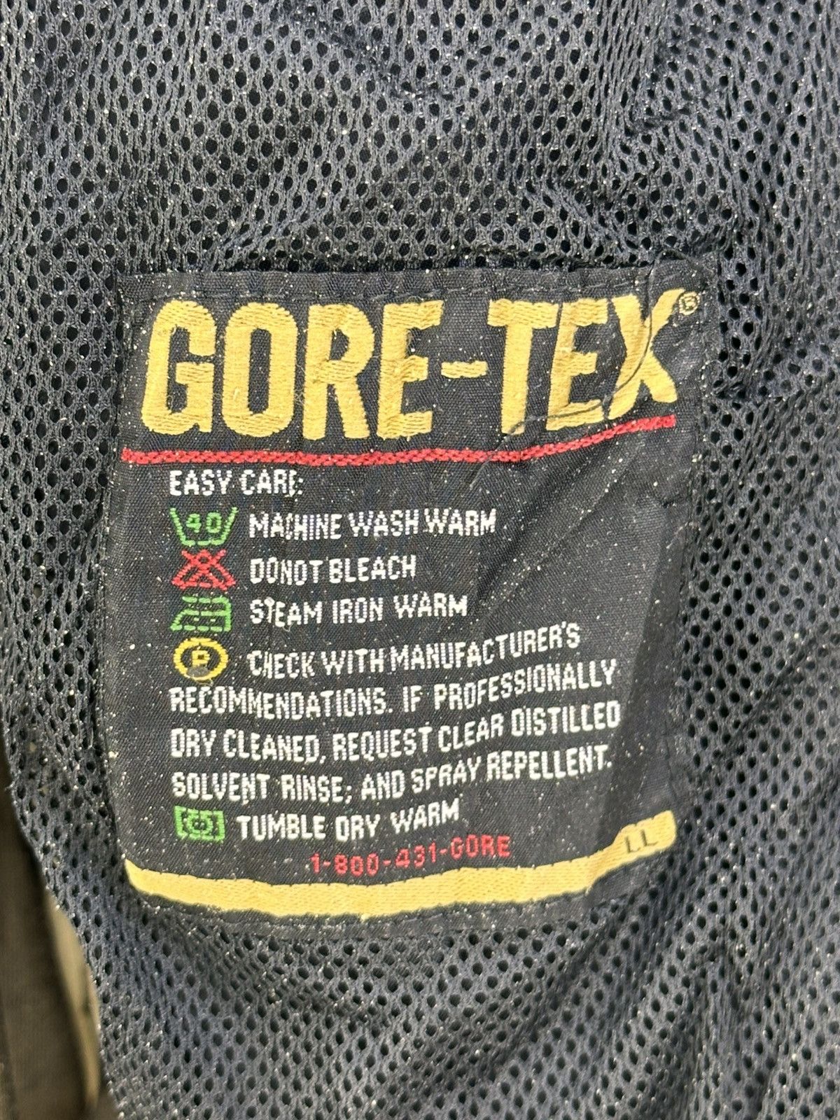 Mountain Hardwear Mountain Hardwear X Gore-Tex Gorpcore Windbreaker Jacket Size US M / EU 48-50 / 2 - 19 Thumbnail