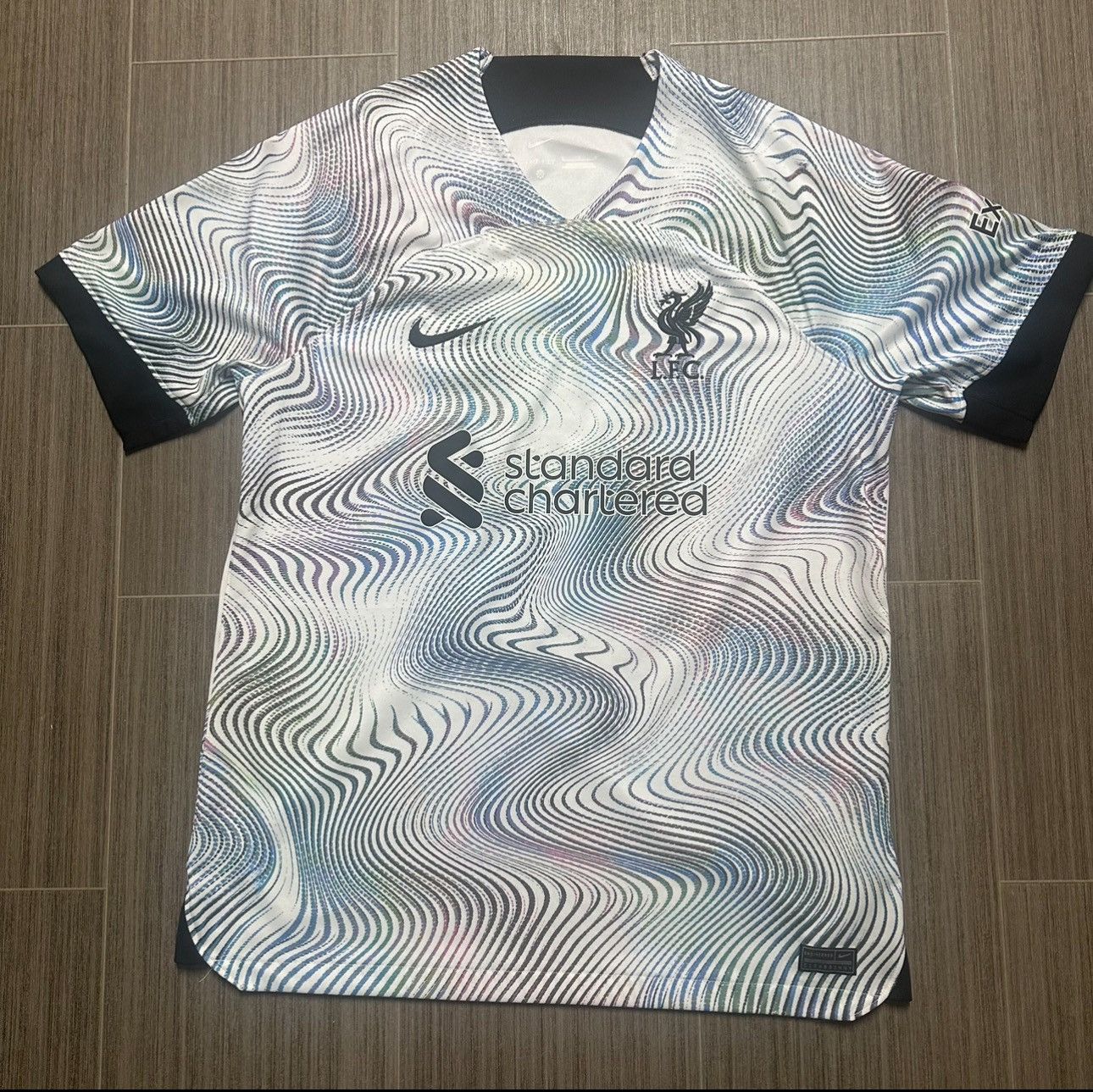 Nike Liverpool 2023 Away SIZE LARGE Size US L / EU 52-54 / 3 - 1 Thumbnail